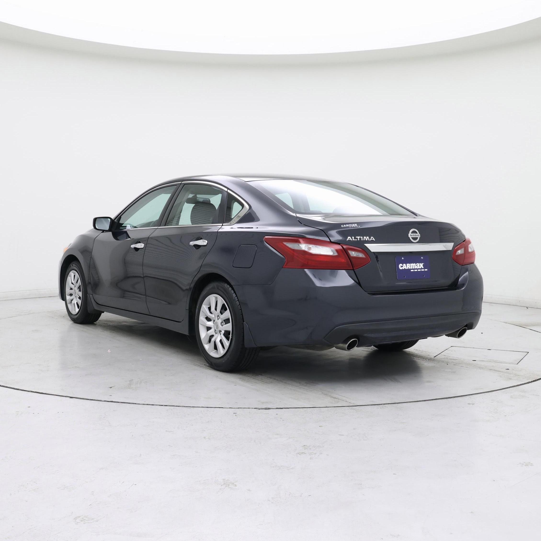 Thumbnail: 2018 Nissan Altima - 2