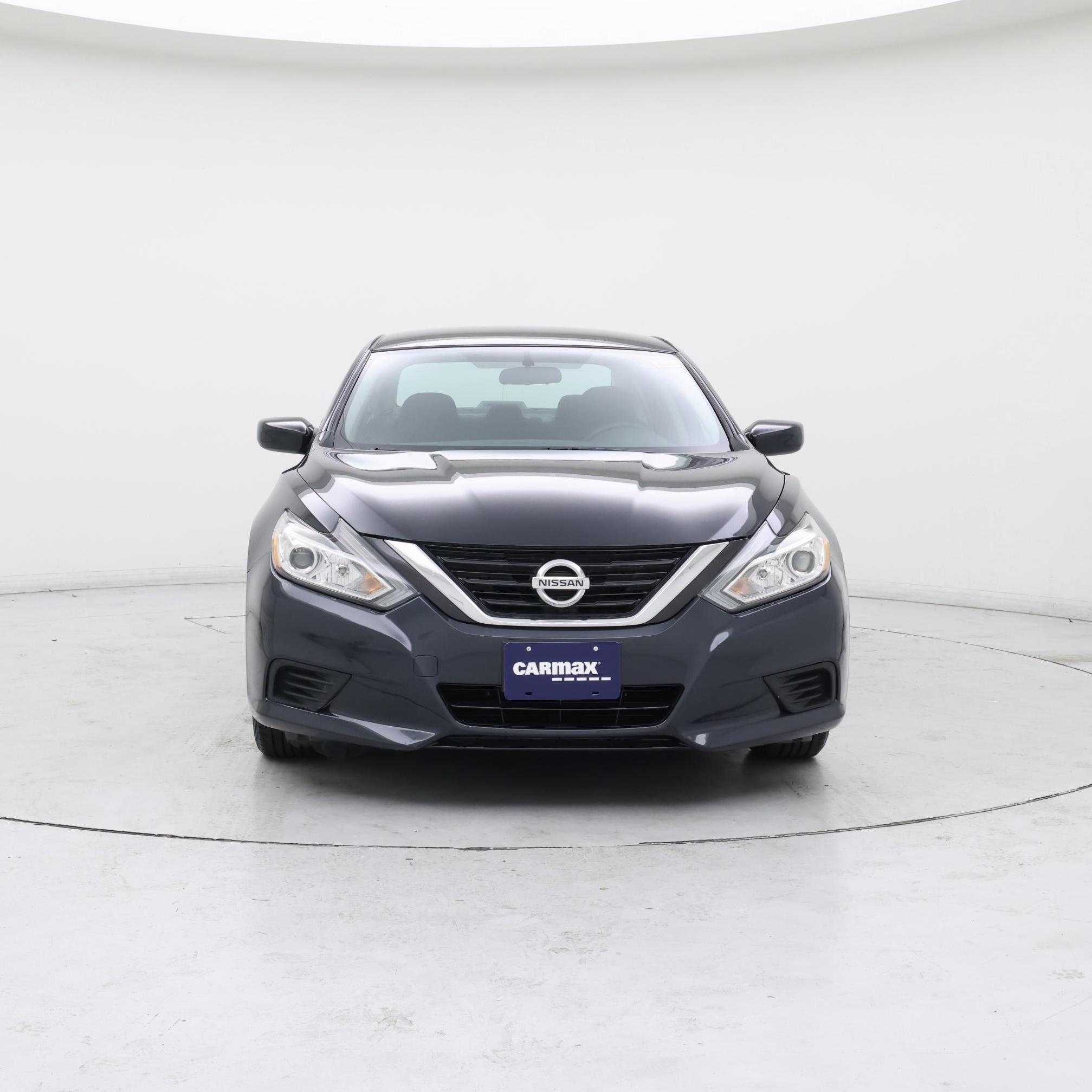 Thumbnail: 2018 Nissan Altima - 5