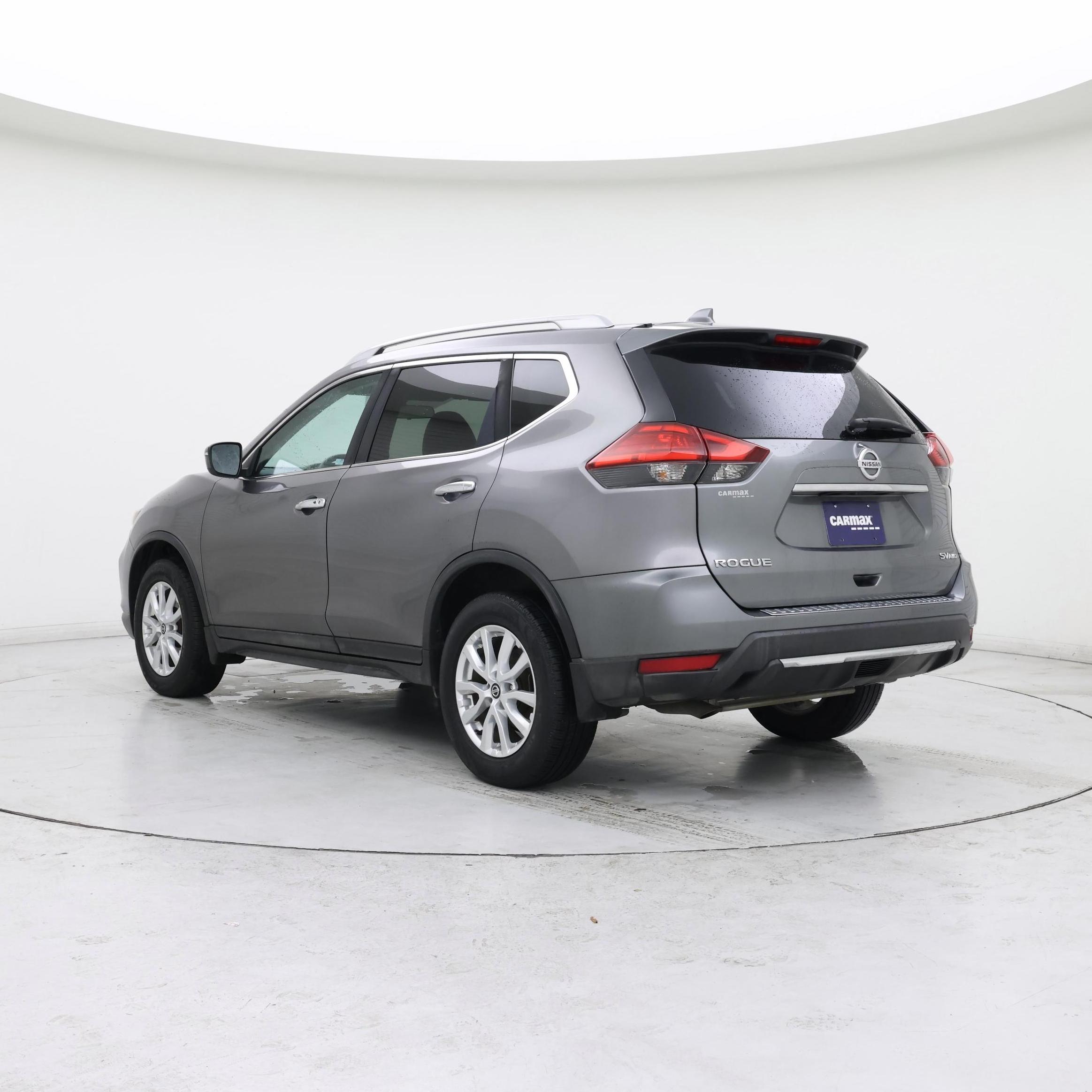 Thumbnail: 2017 Nissan Rogue - 2
