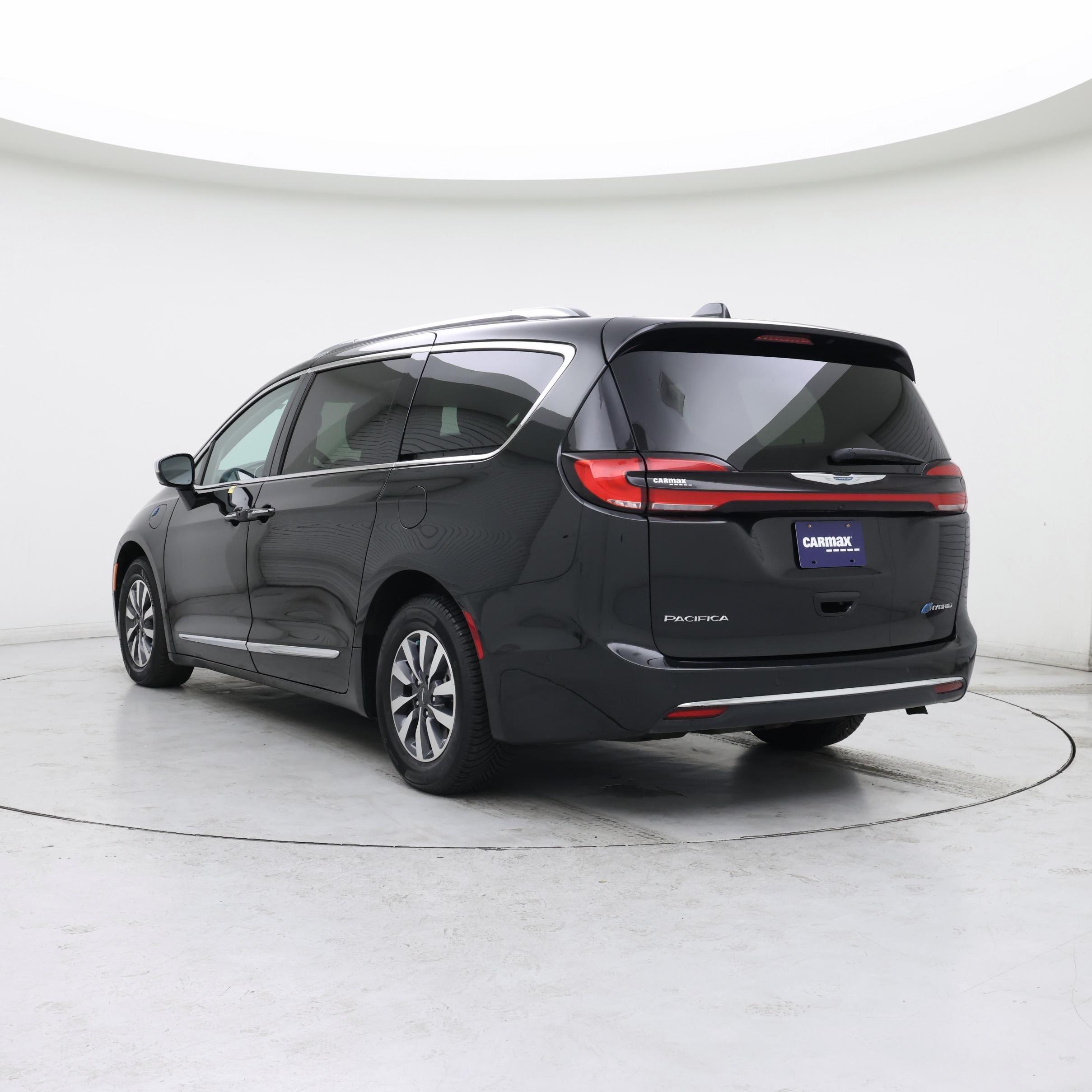 Thumbnail: 2021 Chrysler Pacifica - 2