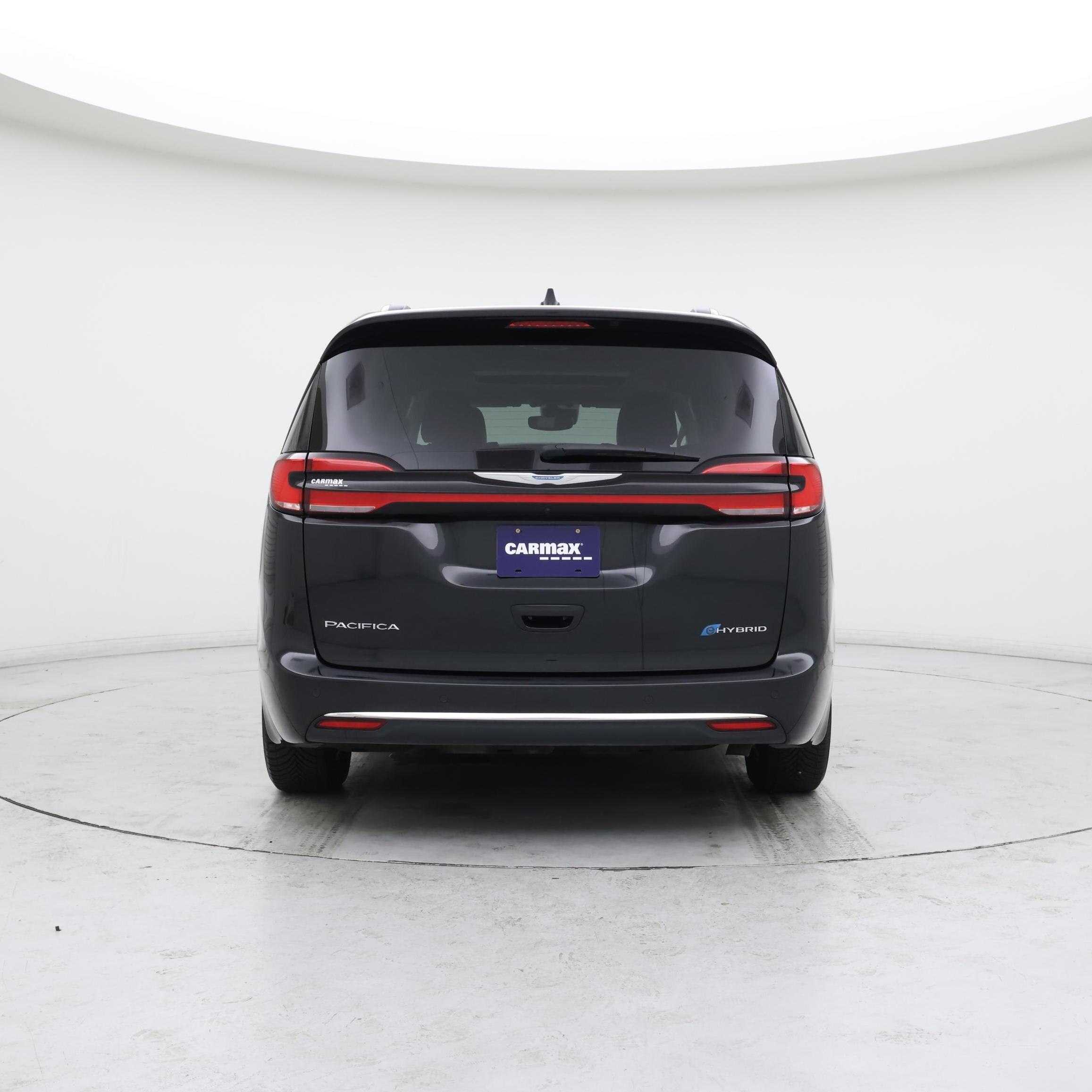Thumbnail: 2021 Chrysler Pacifica - 6