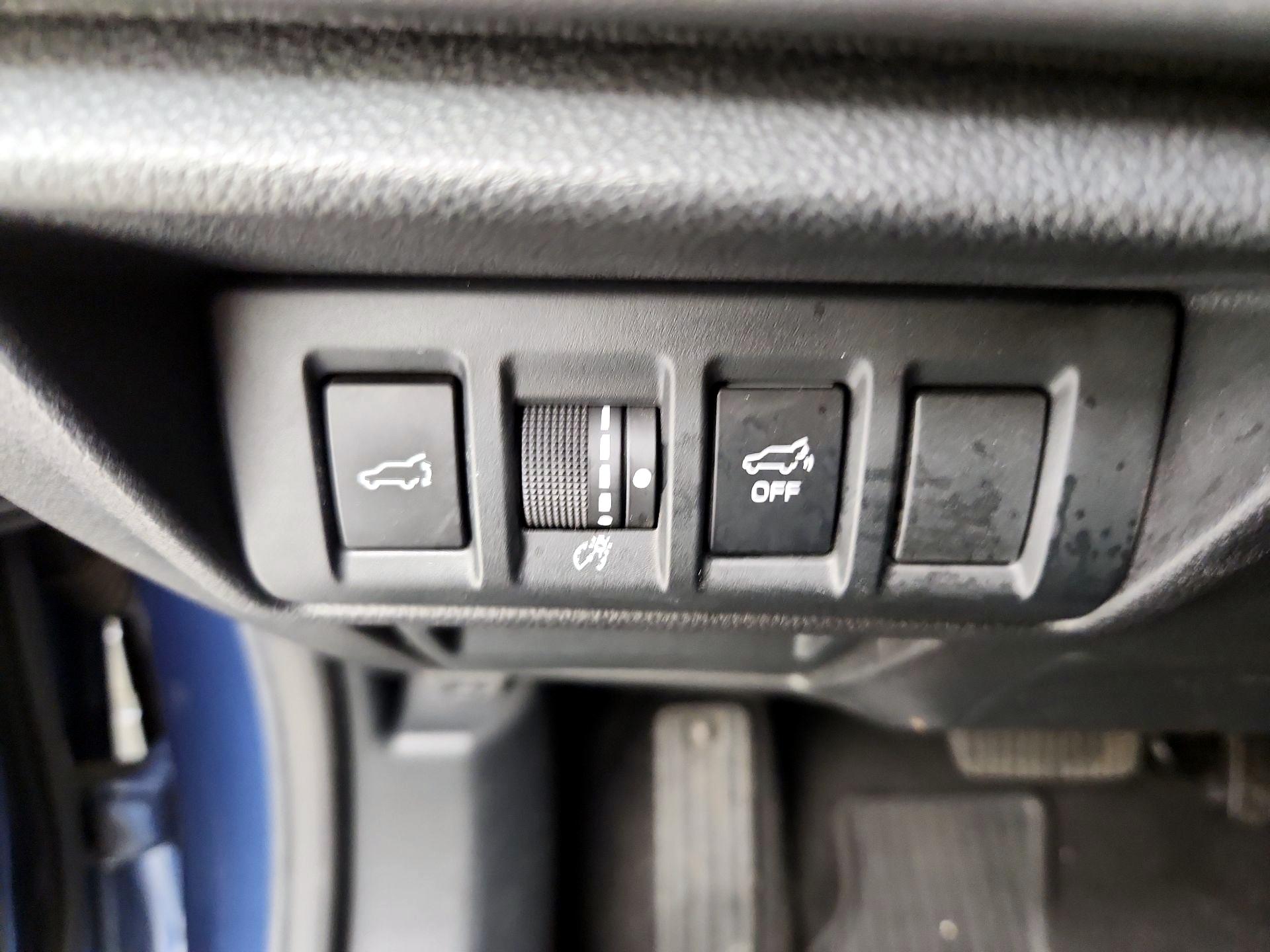 Thumbnail: 2020 Subaru Outback - 13