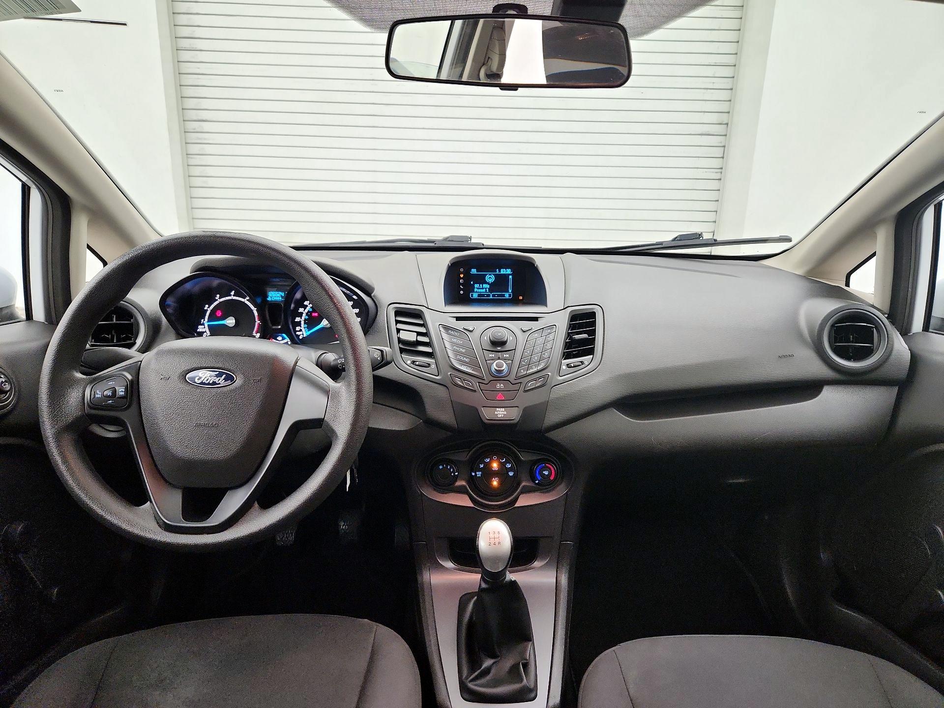 Thumbnail: 2014 Ford Fiesta - 9