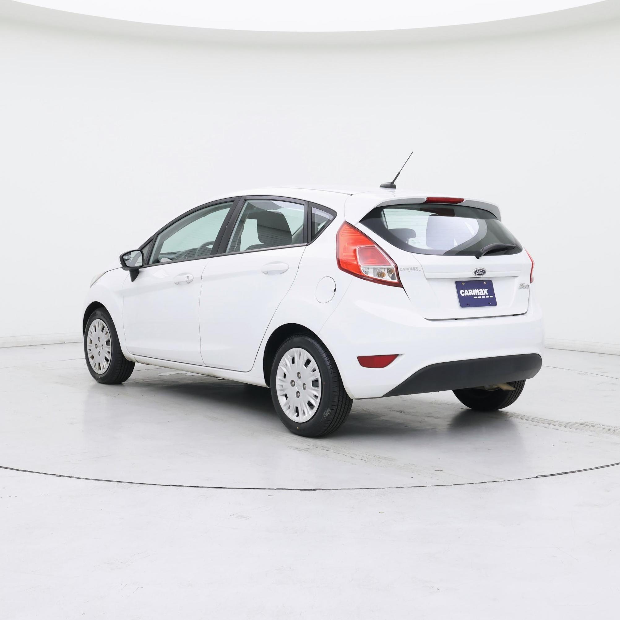 Thumbnail: 2014 Ford Fiesta - 2