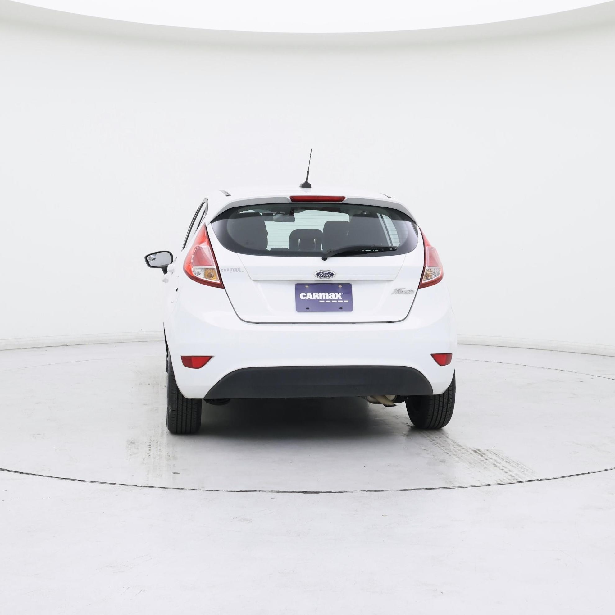 Thumbnail: 2014 Ford Fiesta - 6