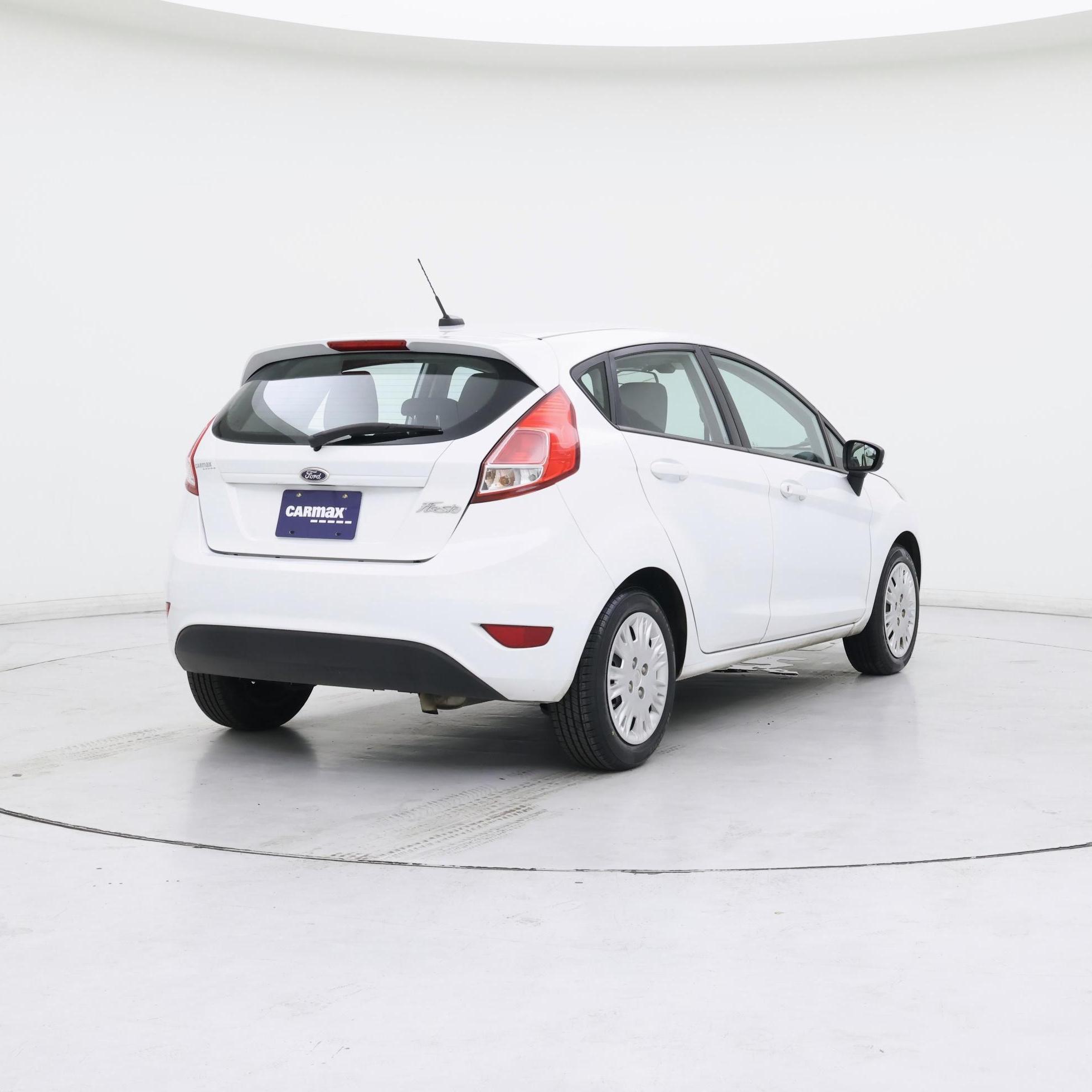 Thumbnail: 2014 Ford Fiesta - 8