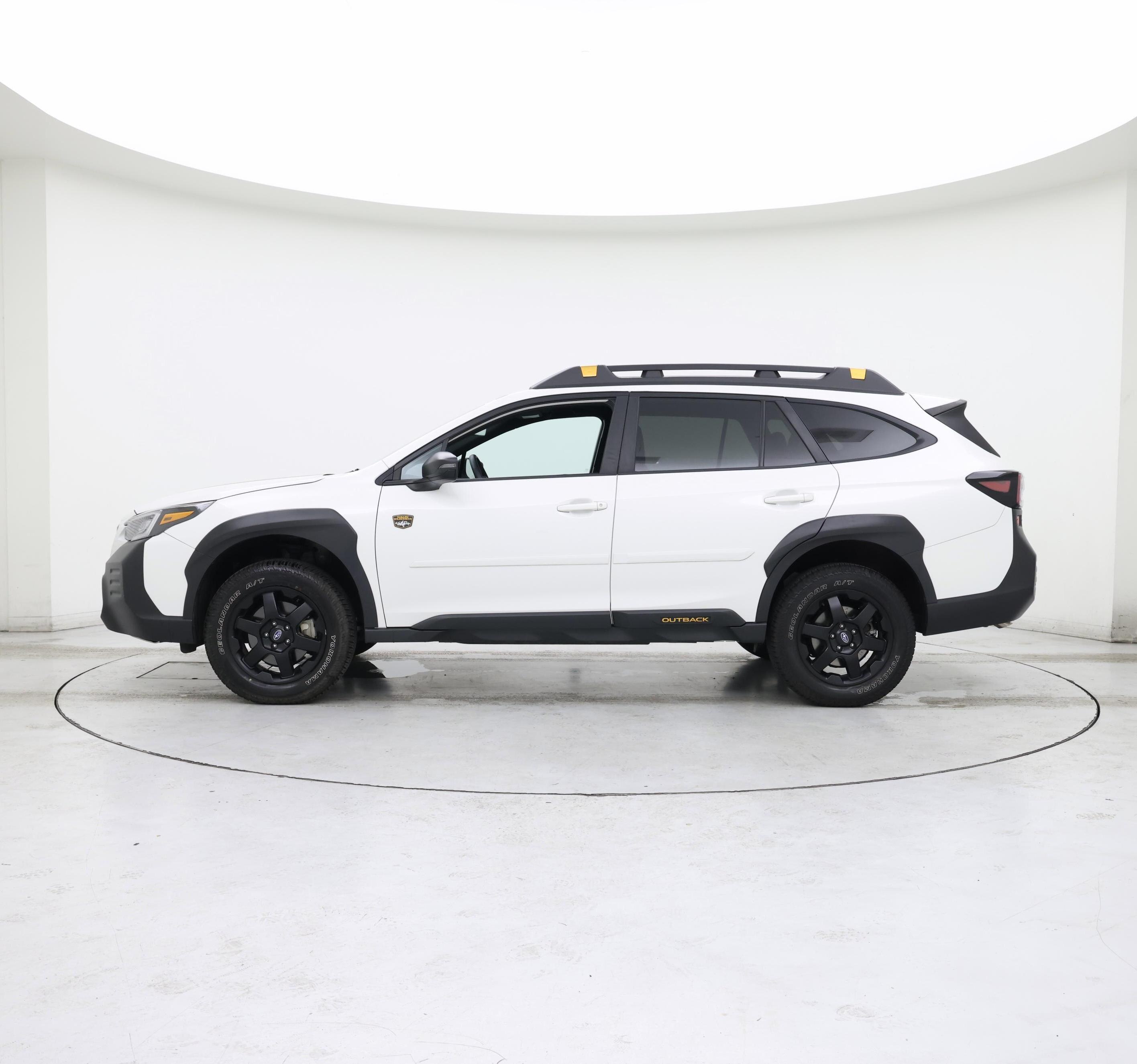 Thumbnail: 2022 Subaru Outback - 3