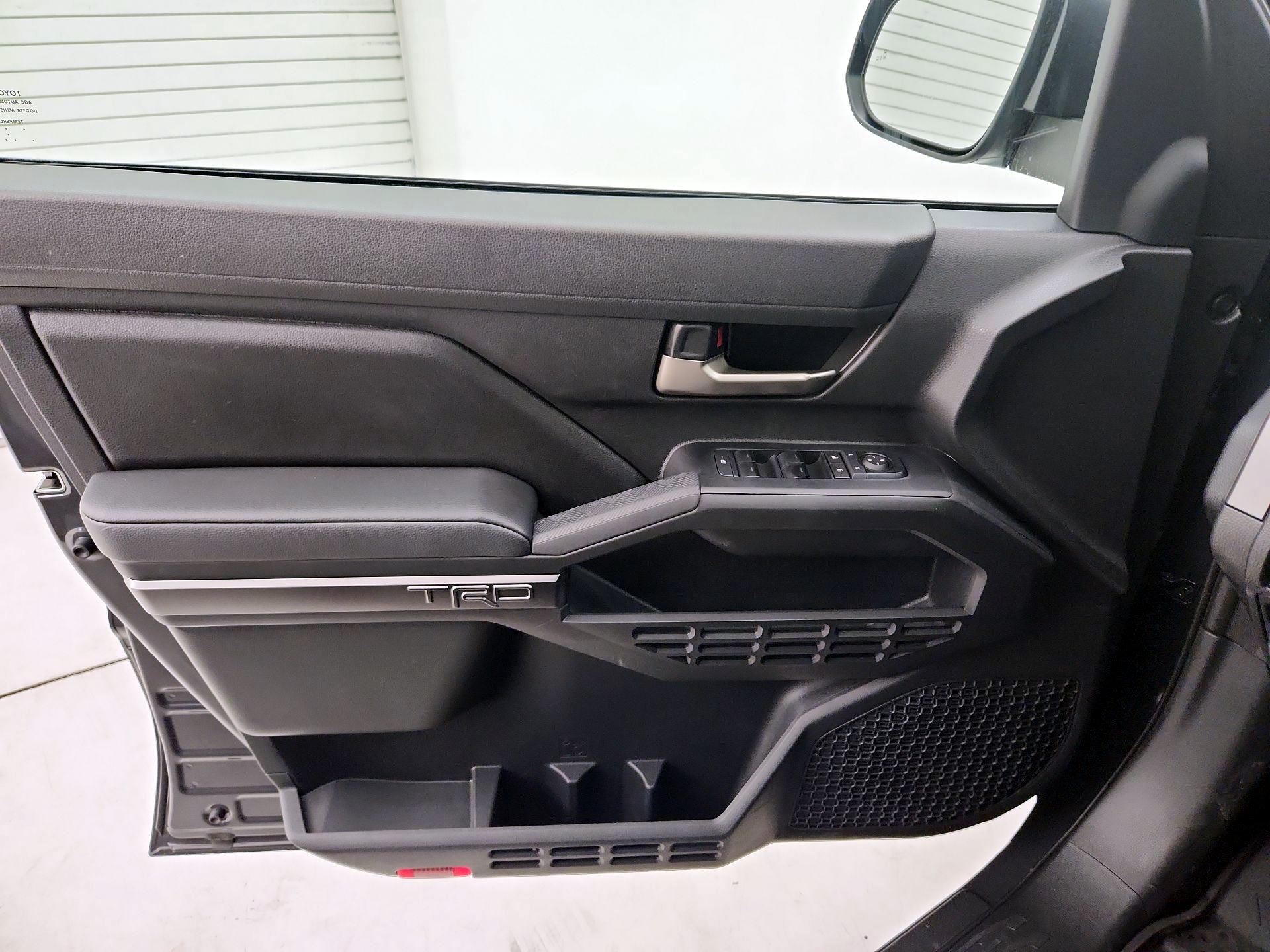 Thumbnail: 2025 Toyota Tacoma - 12