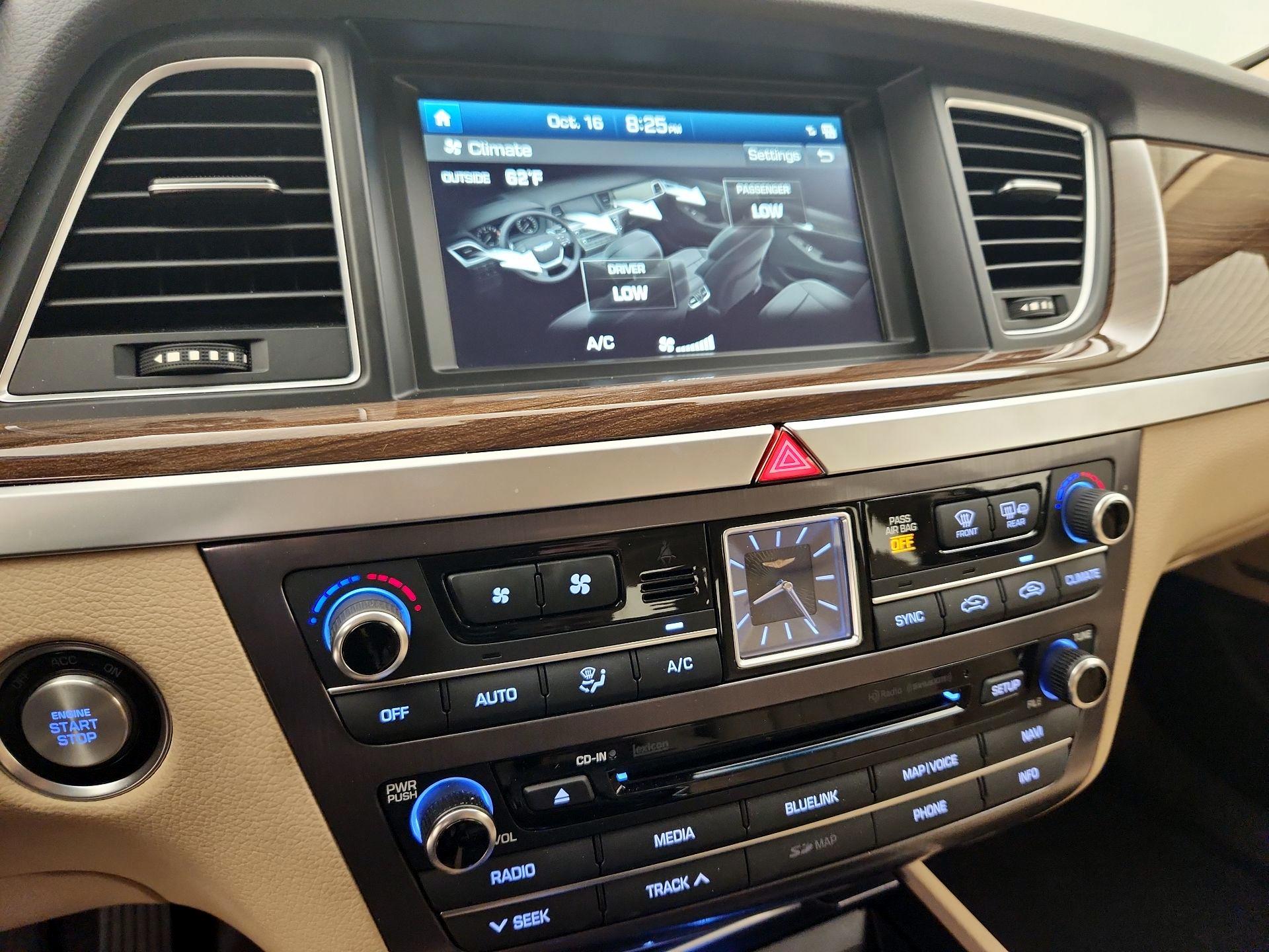 Thumbnail: 2018 Genesis G80 - 17