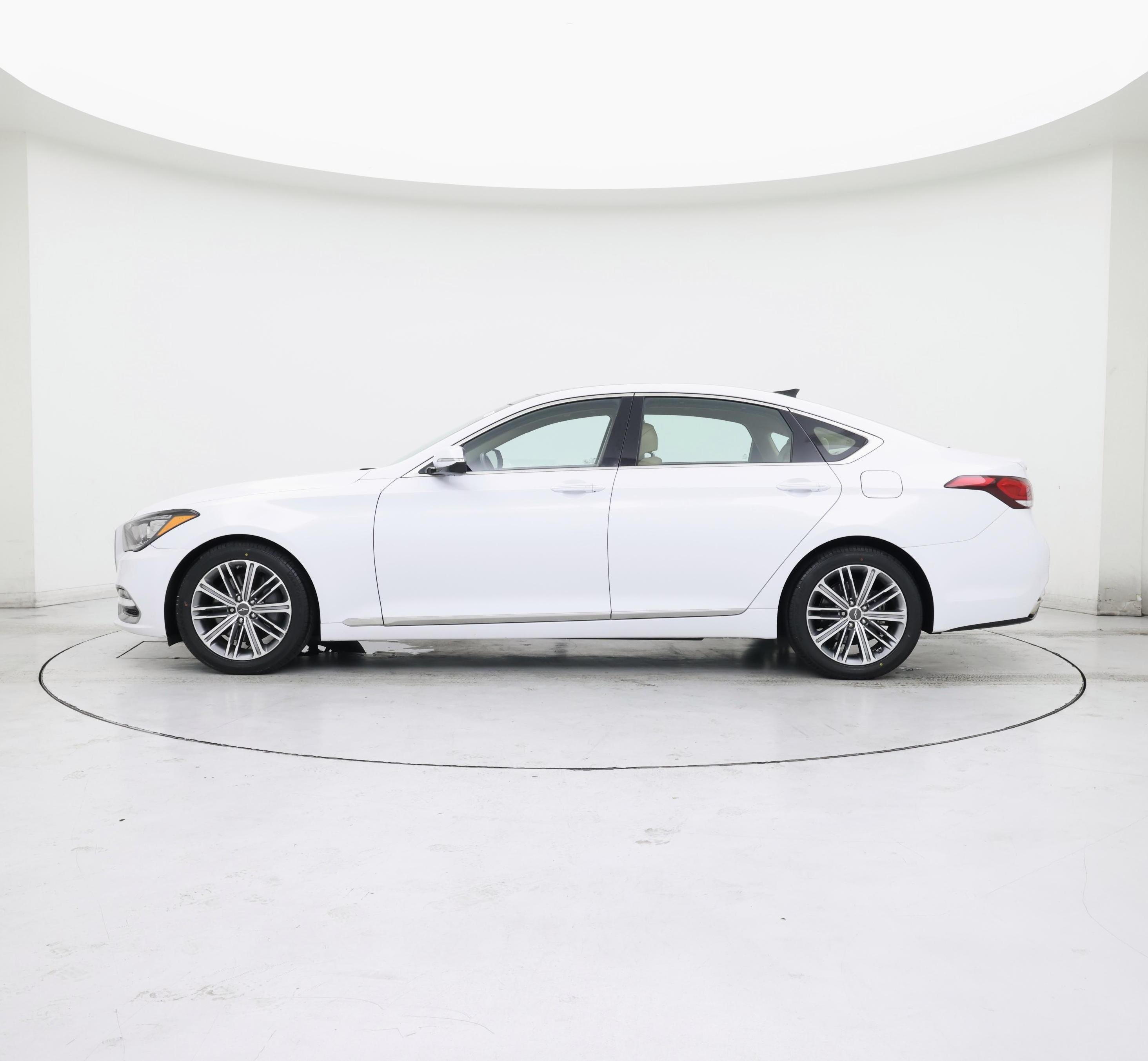 Thumbnail: 2018 Genesis G80 - 3