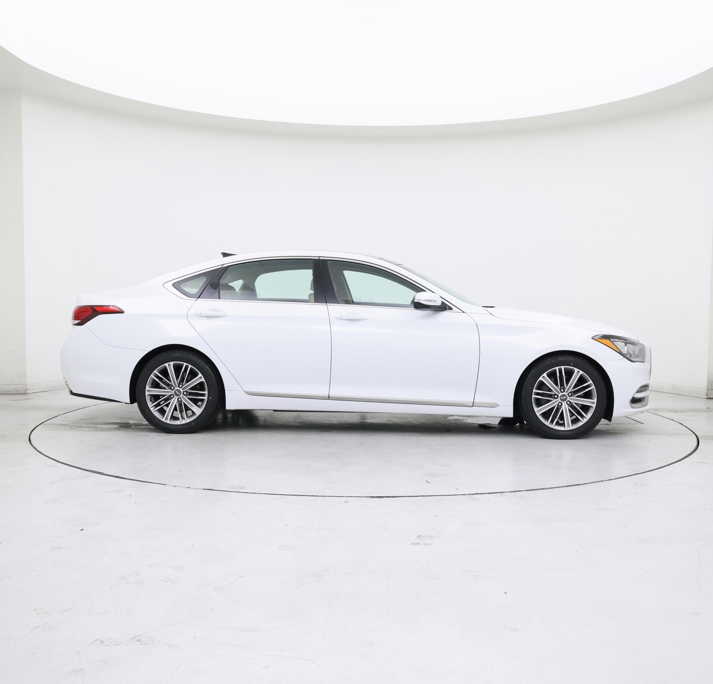 Thumbnail: 2018 Genesis G80 - 7