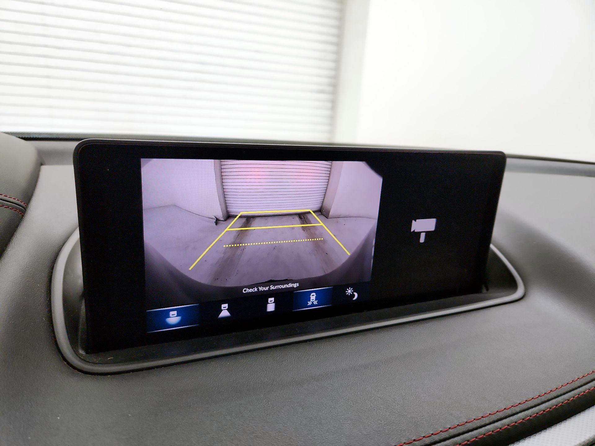 Thumbnail: 2022 Acura MDX - 14