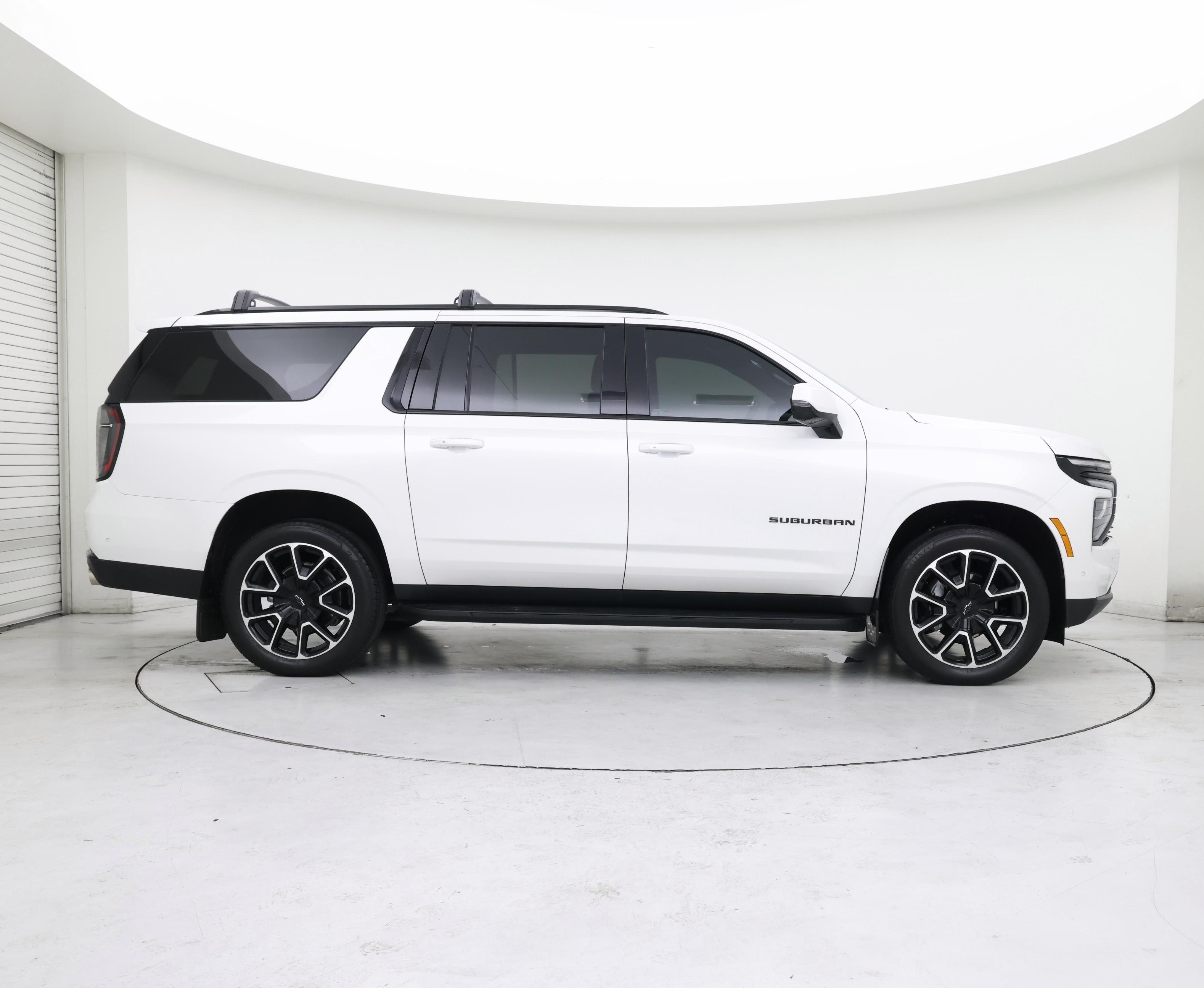 Thumbnail: 2025 Chevrolet Suburban - 7