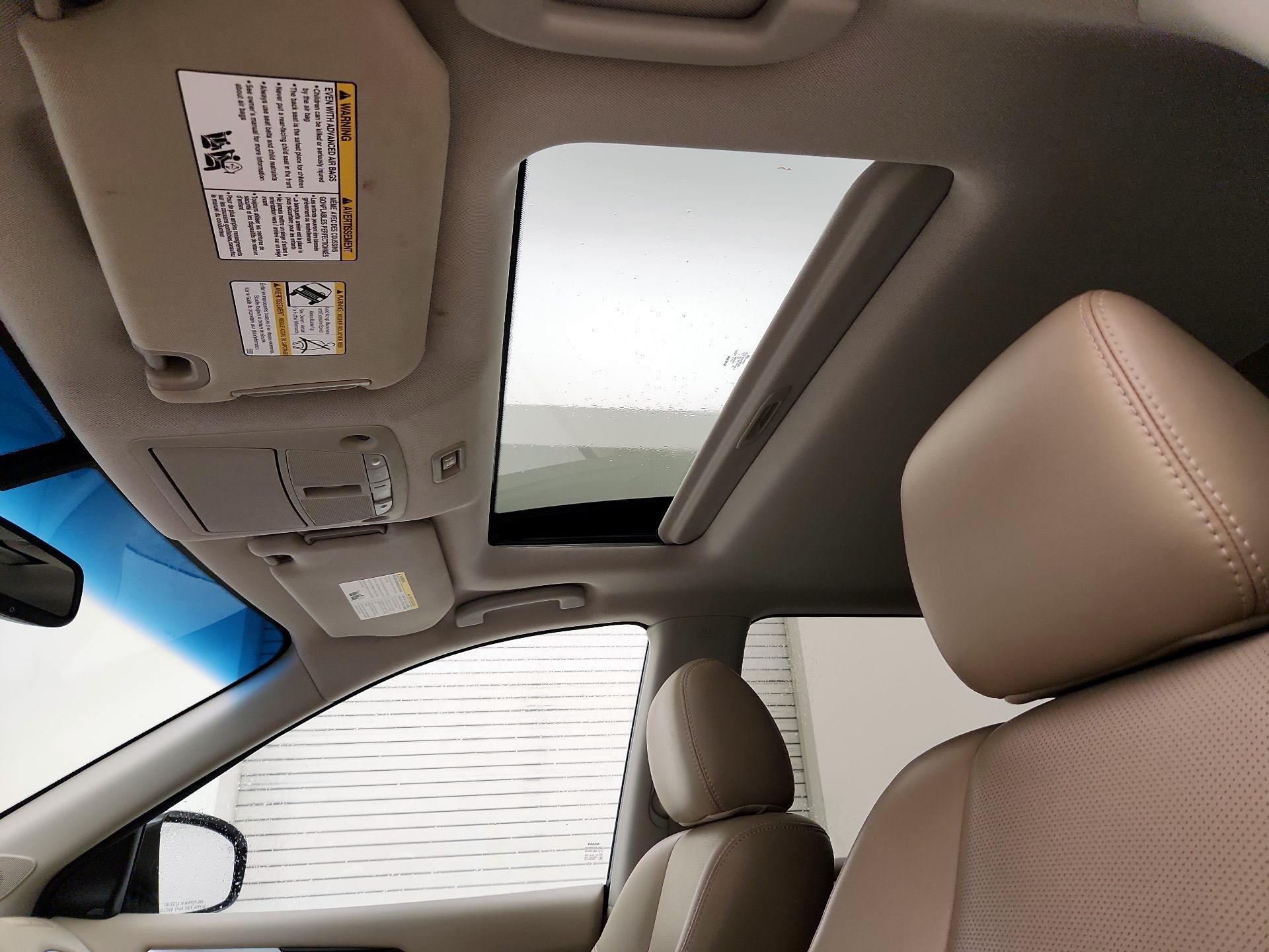 Thumbnail: 2015 Nissan Pathfinder - 20