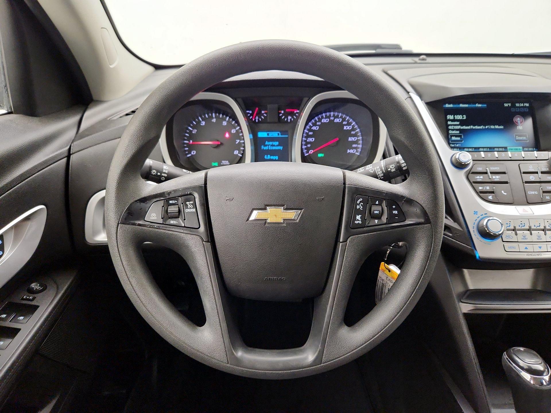 Thumbnail: 2017 Chevrolet Equinox - 10