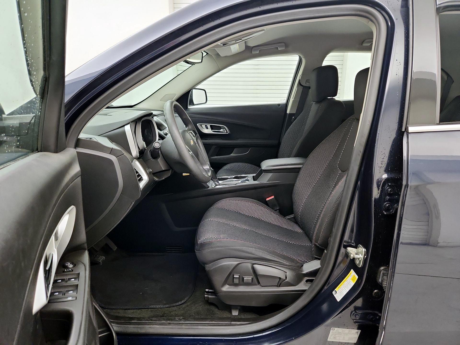 Thumbnail: 2017 Chevrolet Equinox - 11