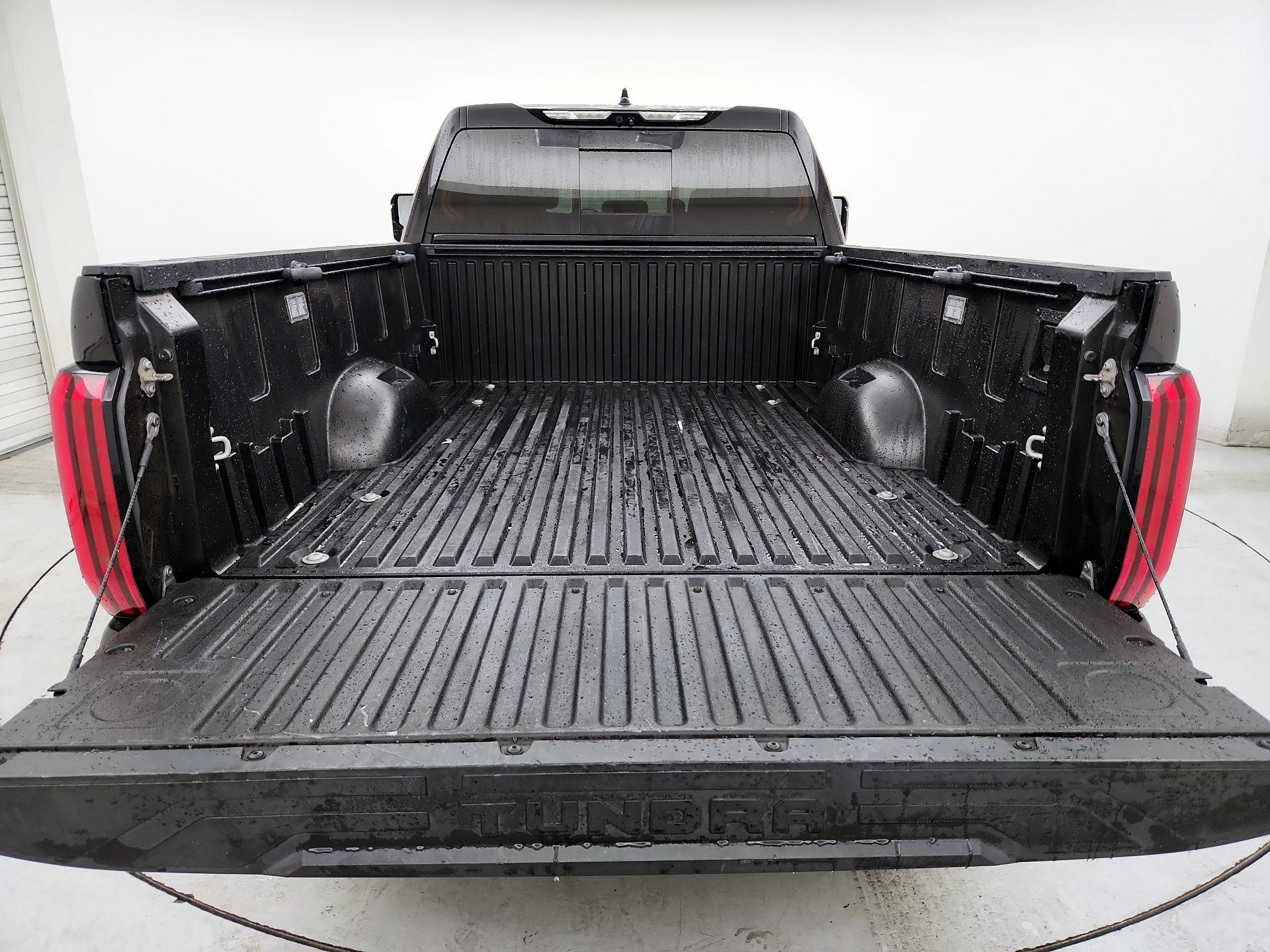 Thumbnail: 2022 Toyota Tundra - 20