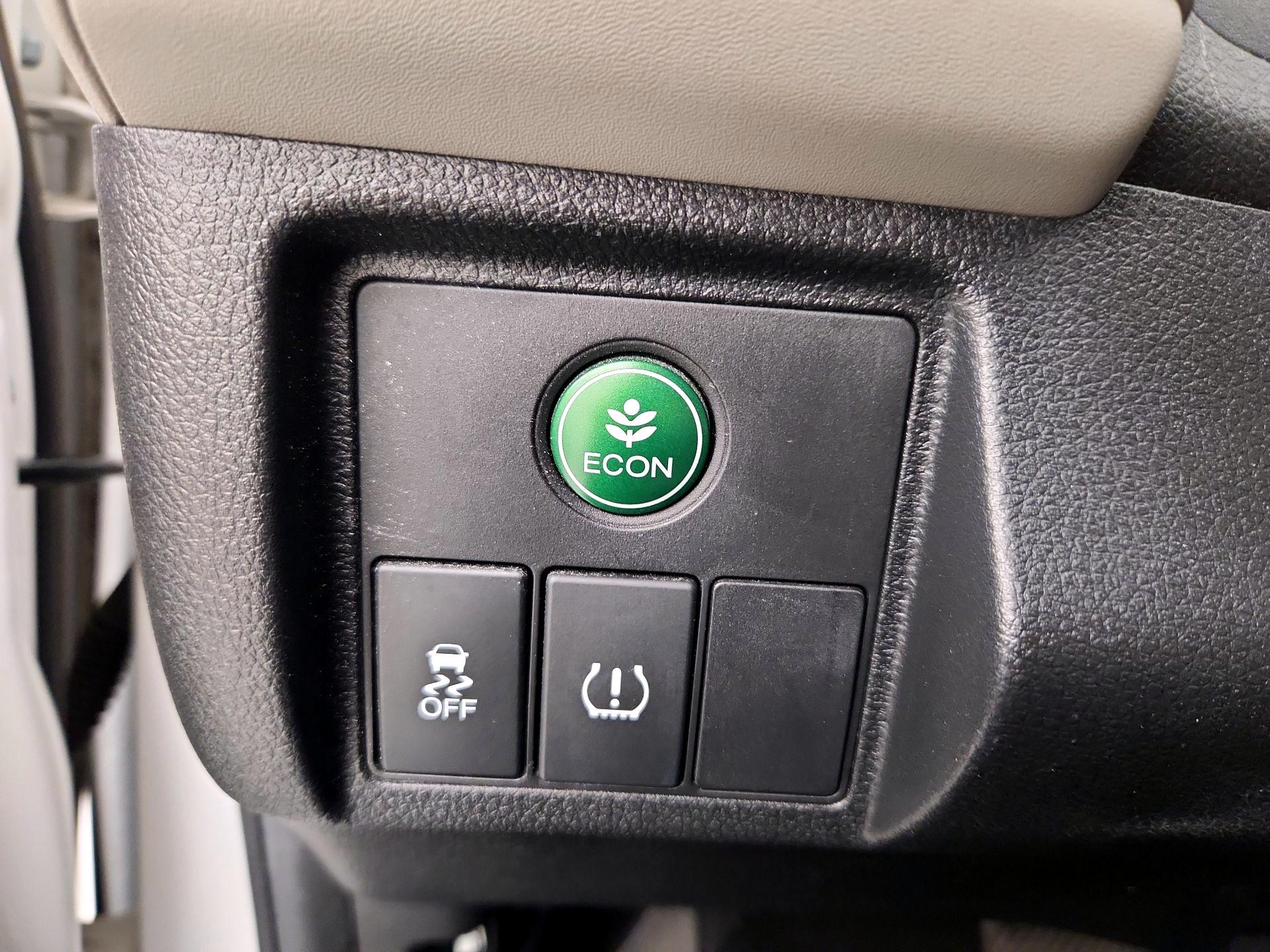 Thumbnail: 2017 Honda HR-V - 13