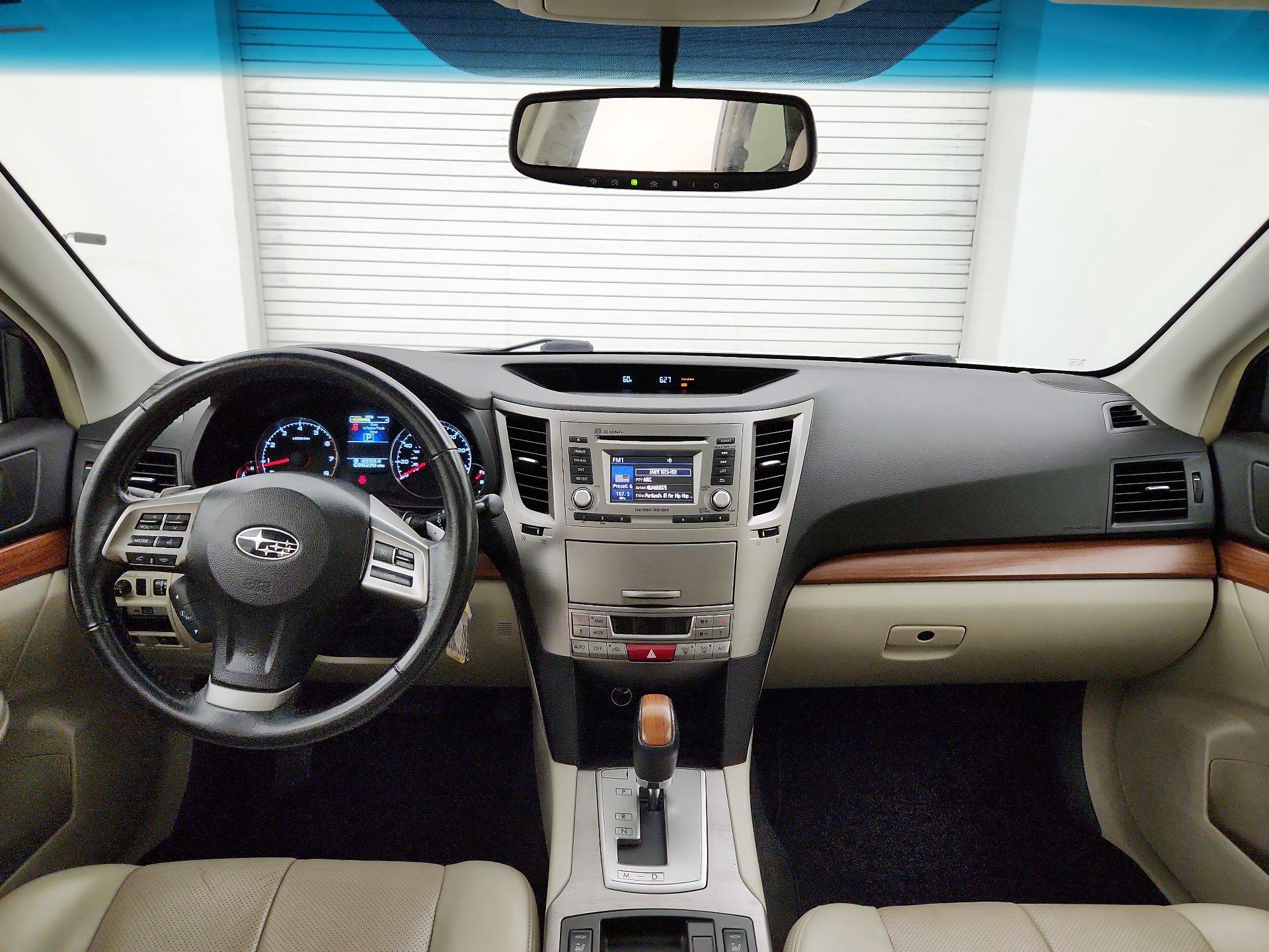 Thumbnail: 2014 Subaru Outback - 9