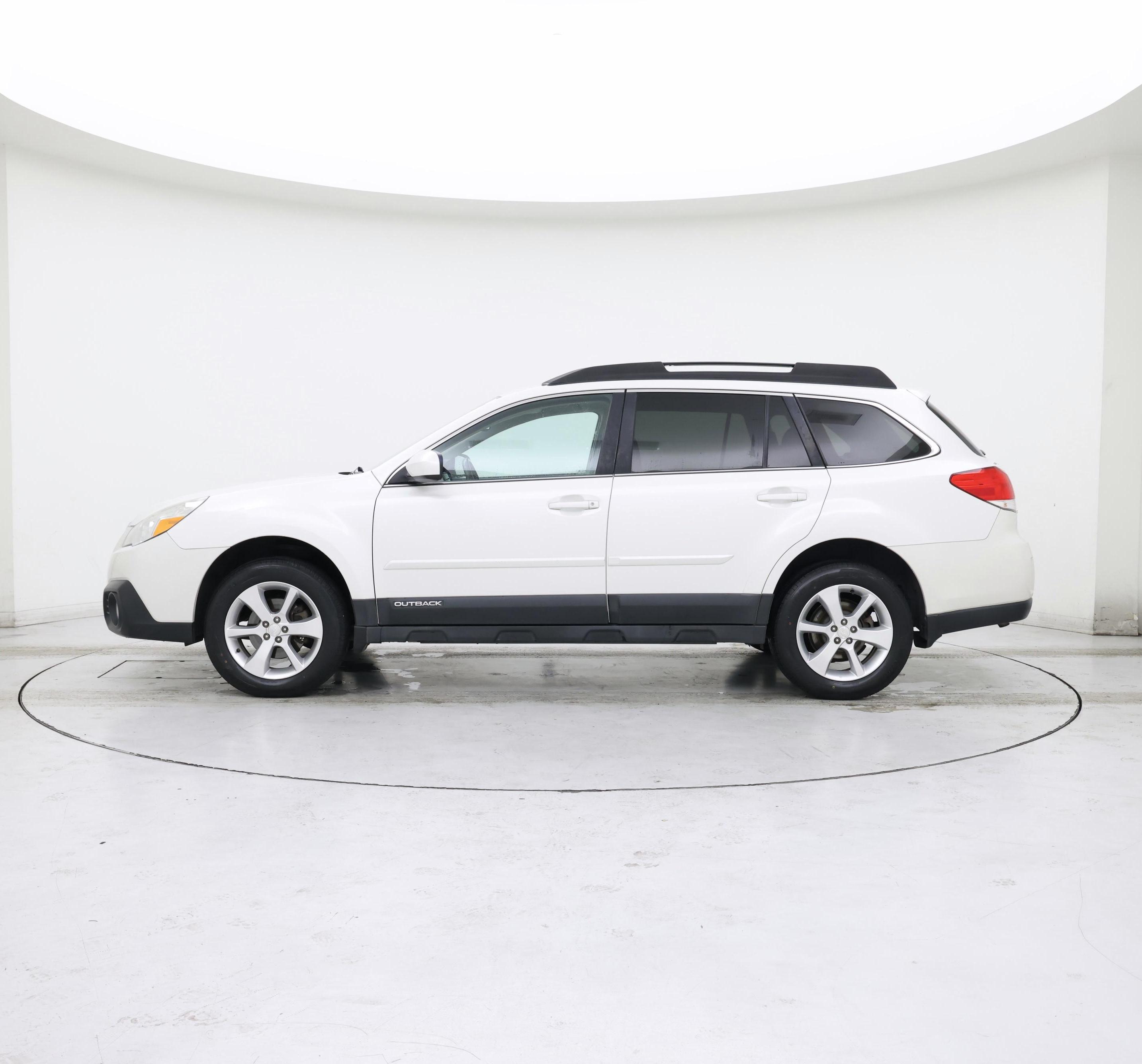 Thumbnail: 2014 Subaru Outback - 3