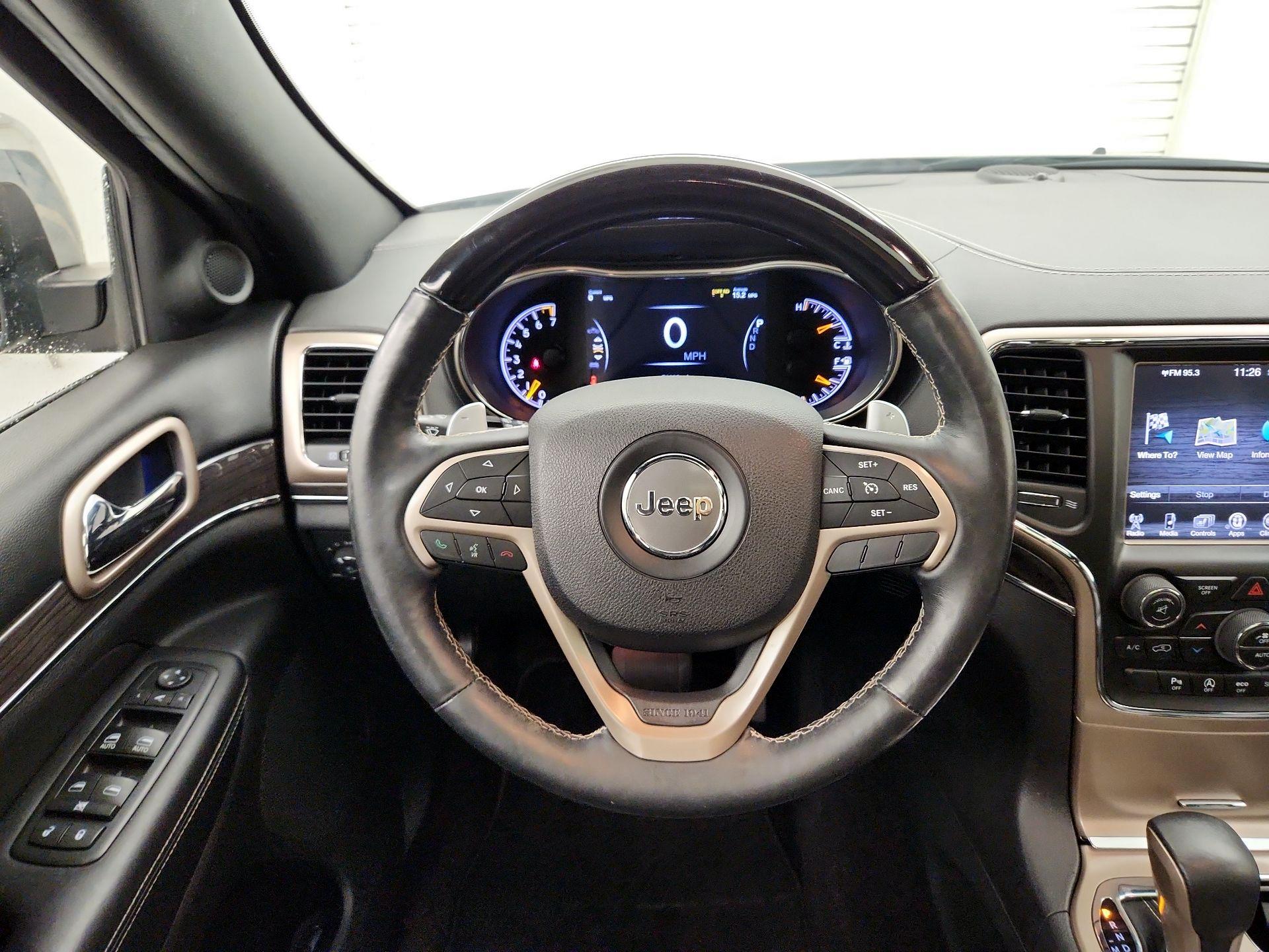 Thumbnail: 2016 Jeep Grand Cherokee - 10