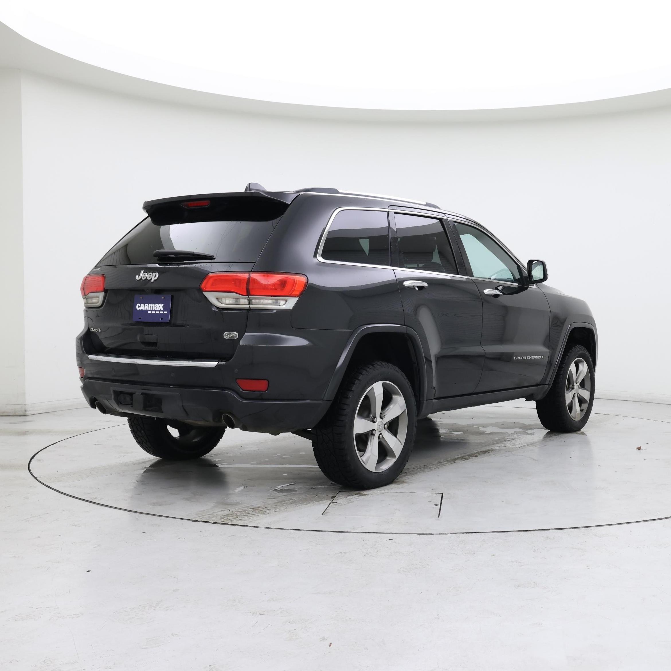 Thumbnail: 2016 Jeep Grand Cherokee - 8