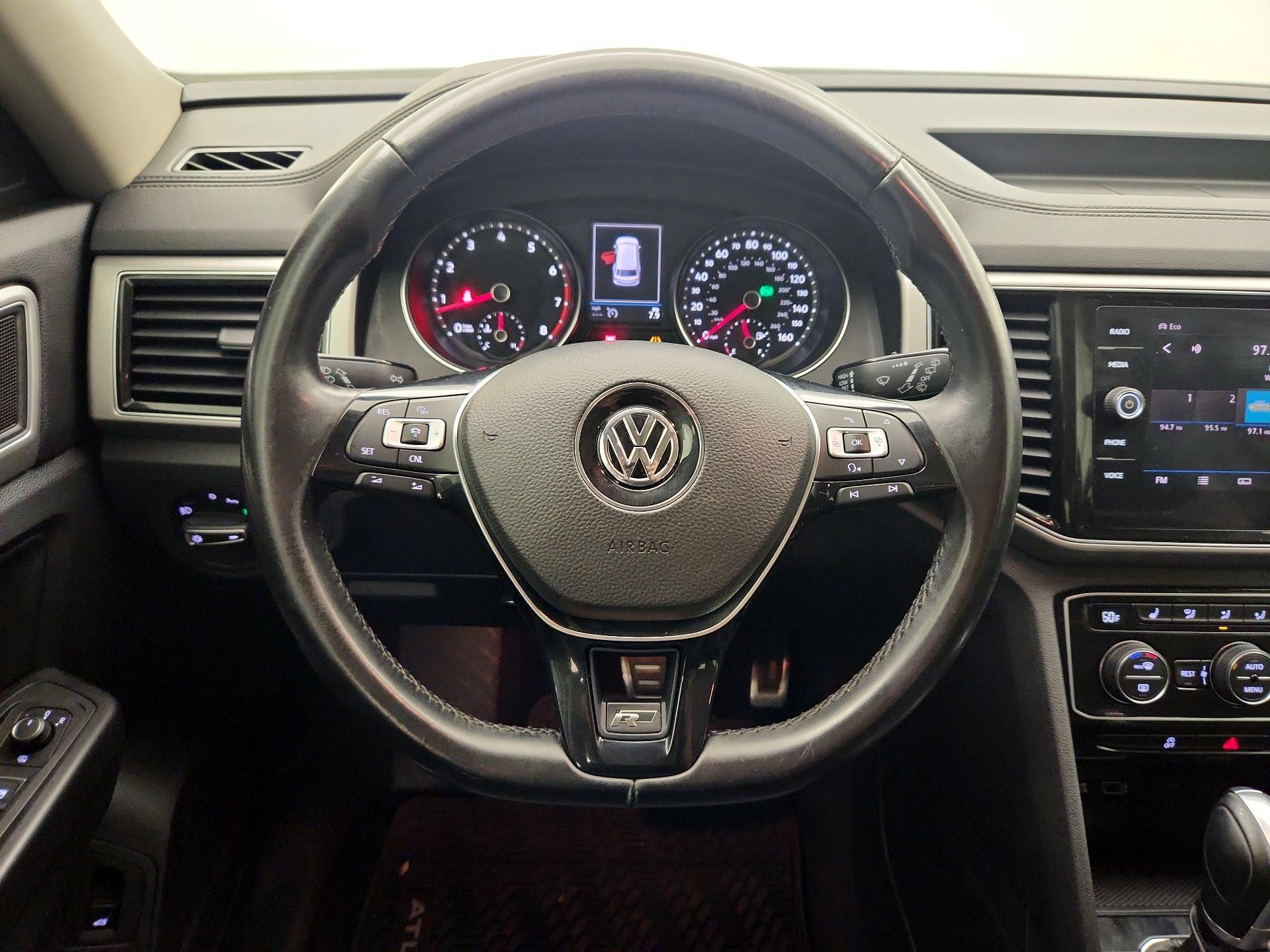 Thumbnail: 2018 Volkswagen Atlas - 10