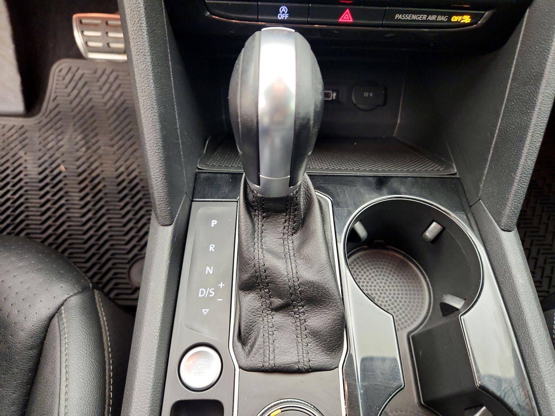 Thumbnail: 2018 Volkswagen Atlas - 17