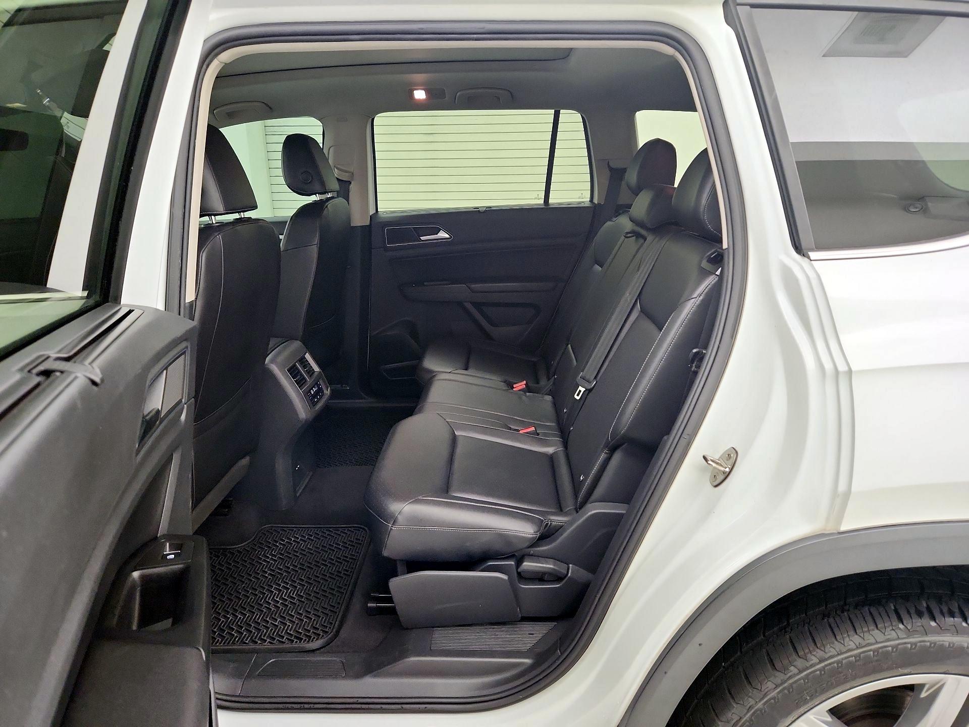 Thumbnail: 2018 Volkswagen Atlas - 20