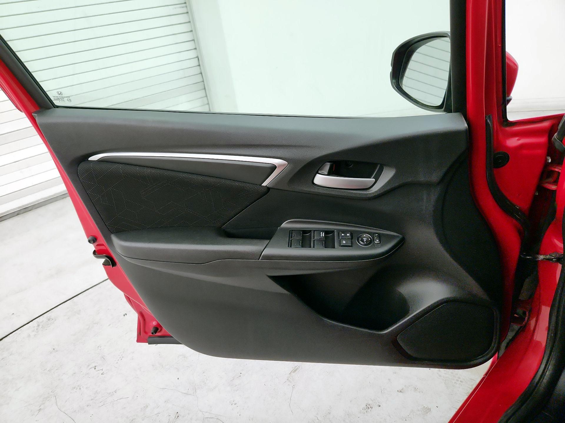 Thumbnail: 2015 Honda Fit - 12