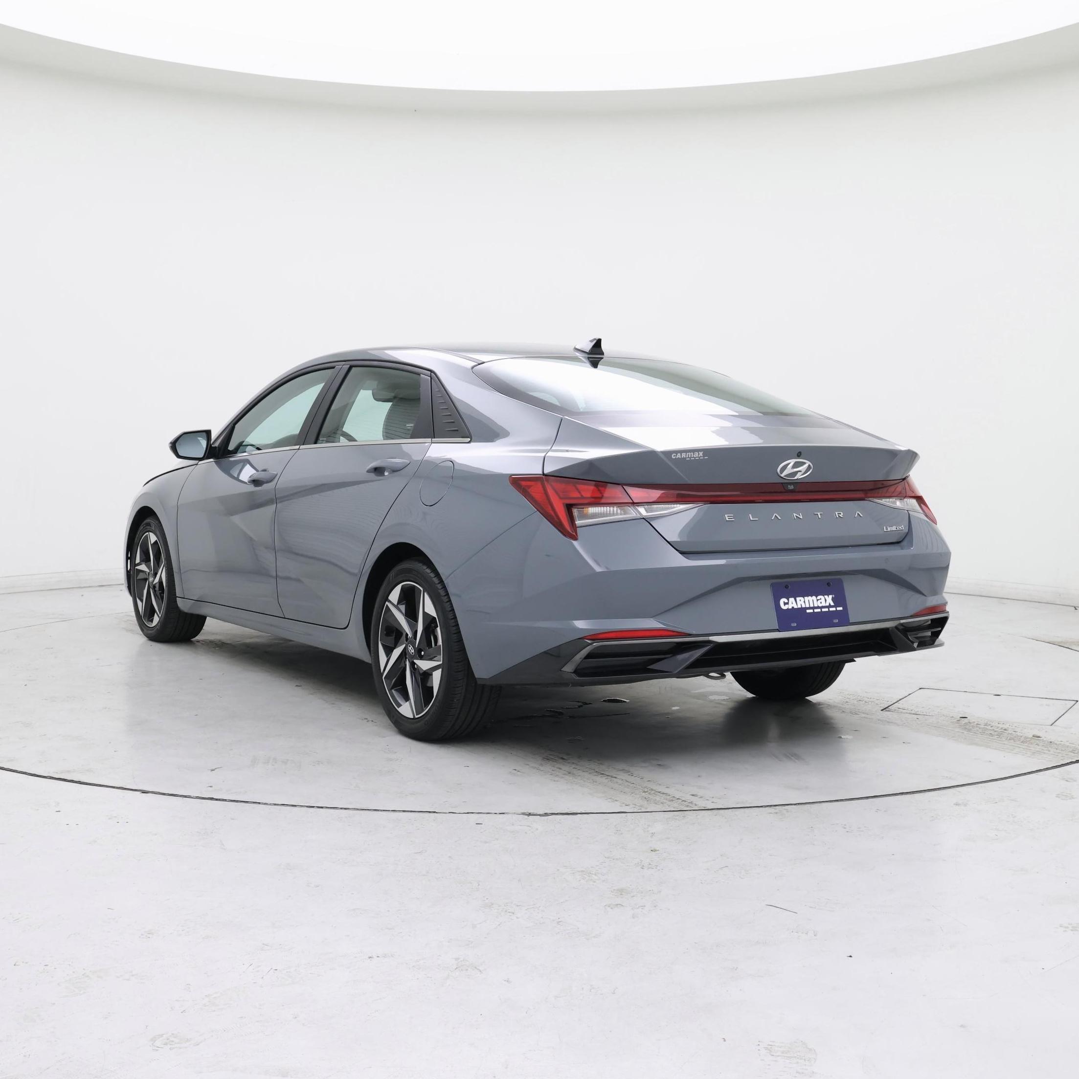 Thumbnail: 2021 Hyundai Elantra - 2