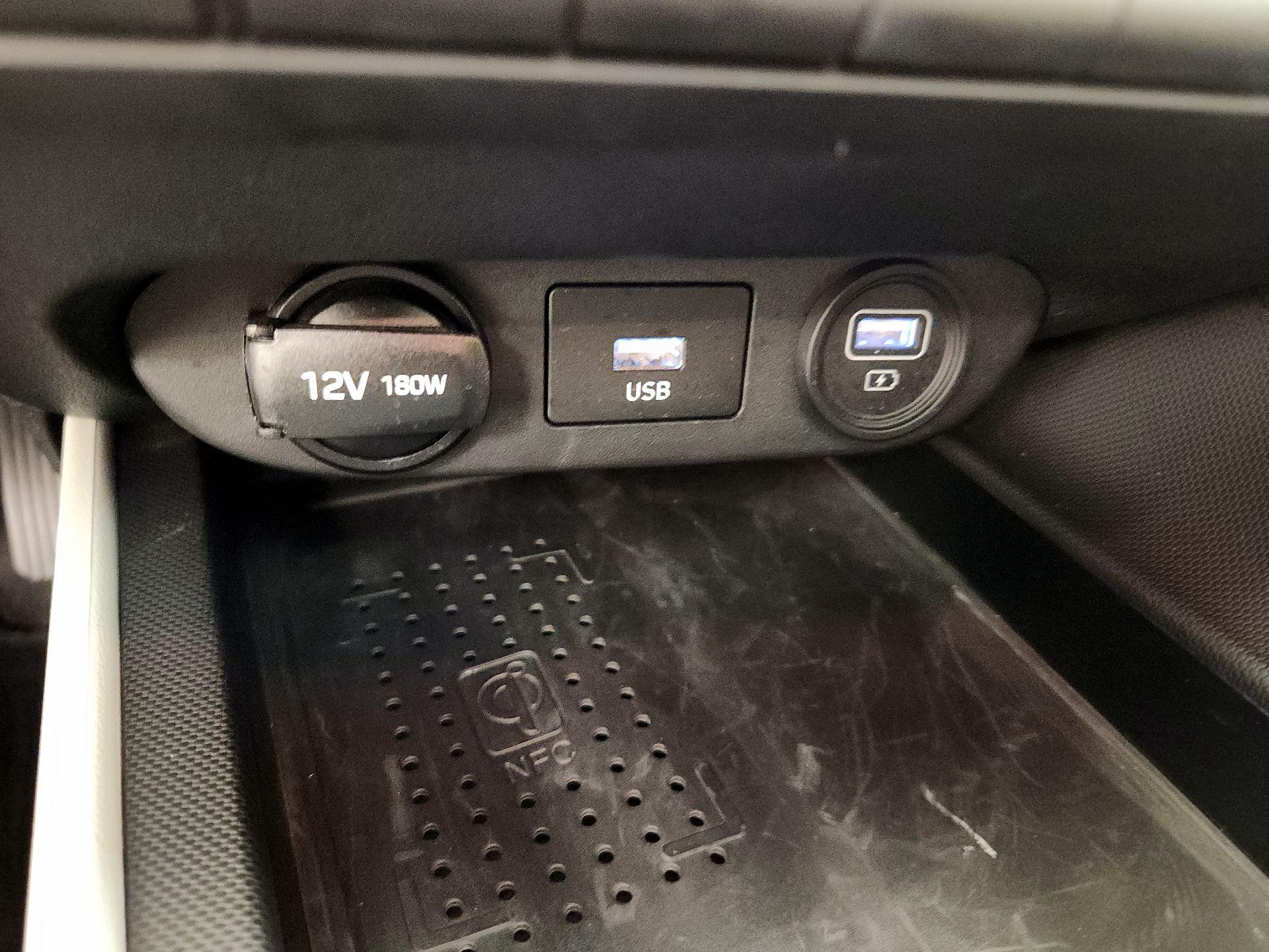 Thumbnail: 2021 Hyundai Elantra - 19