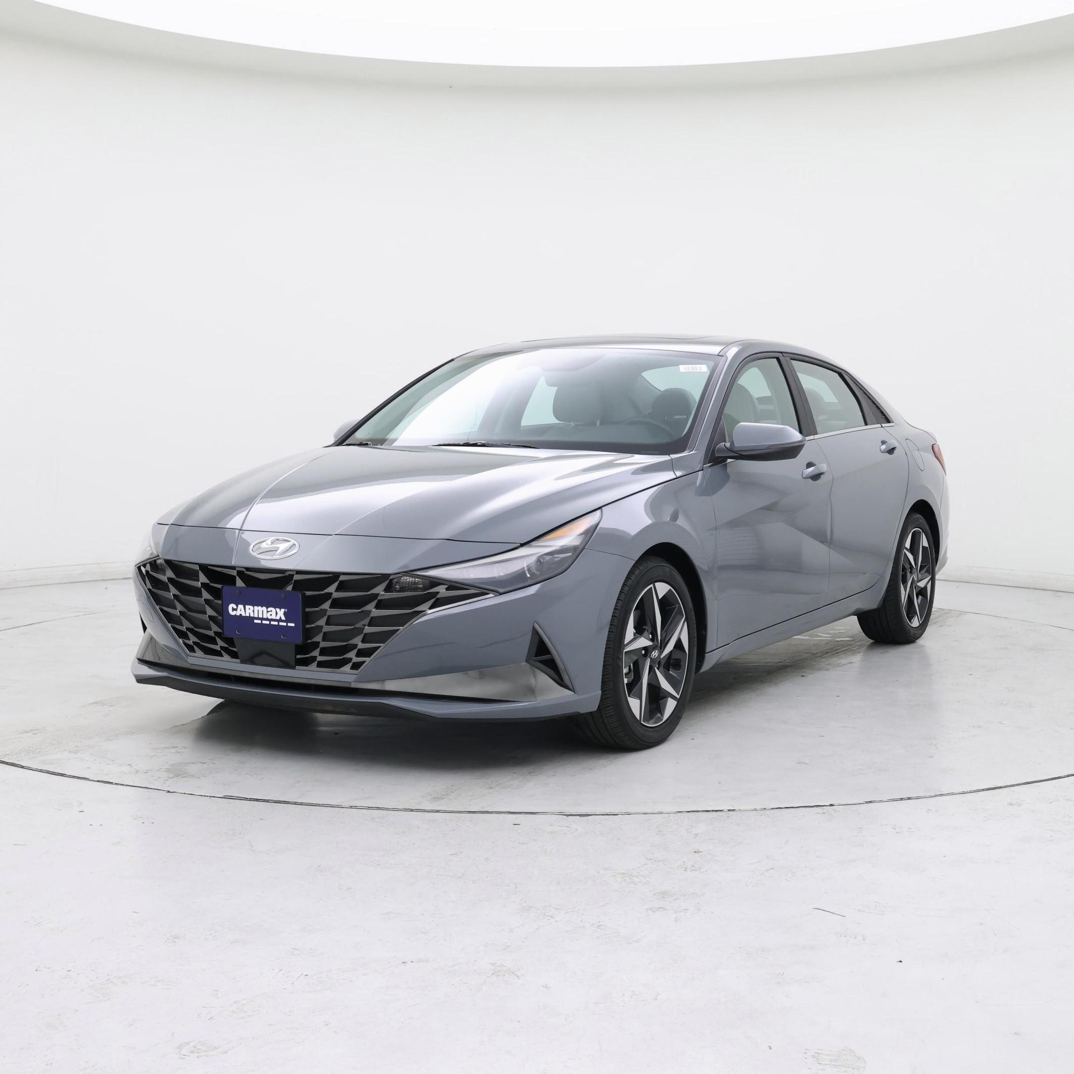Thumbnail: 2021 Hyundai Elantra - 4