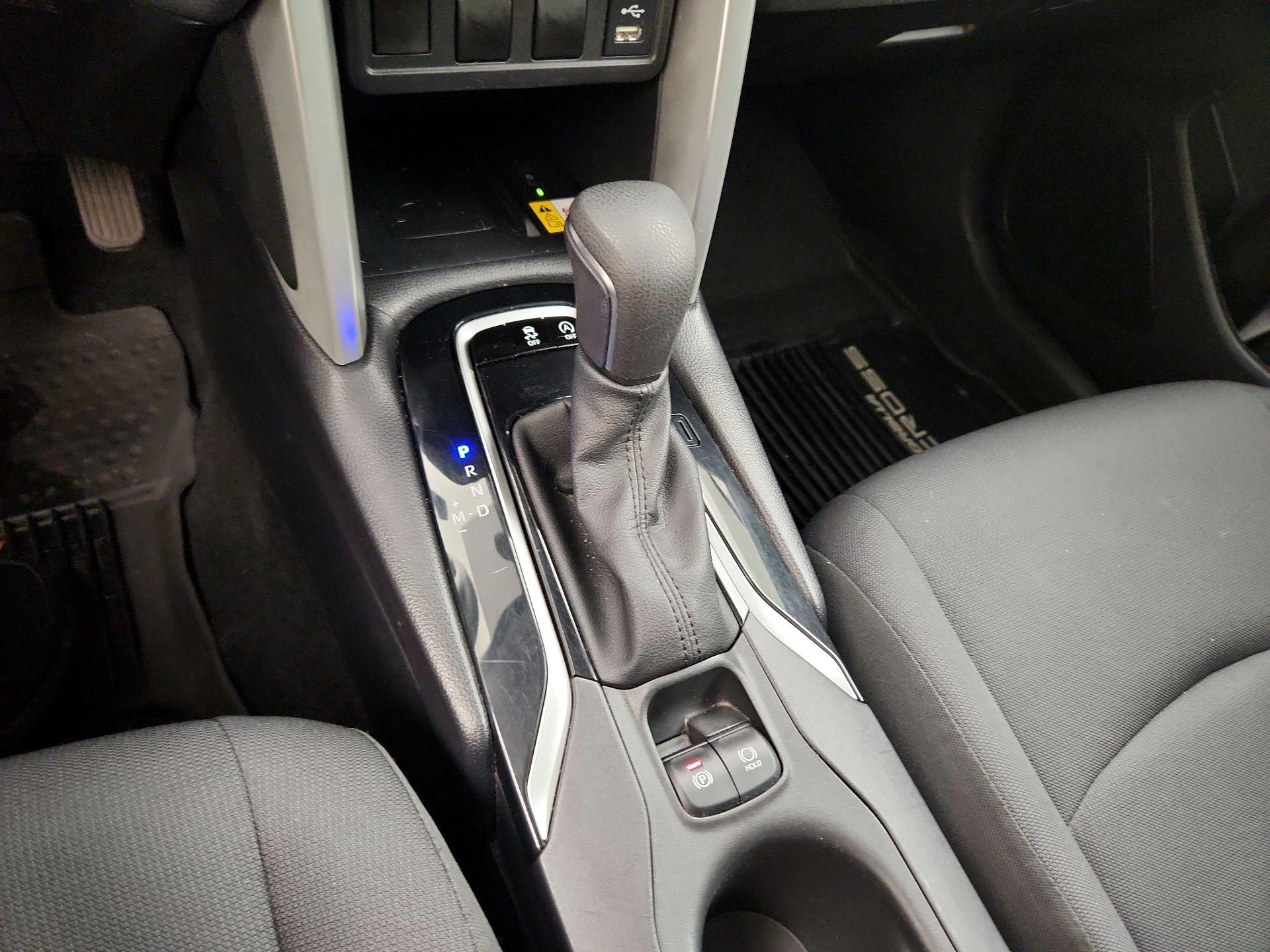 Thumbnail: 2022 Toyota Corolla Cross - 17