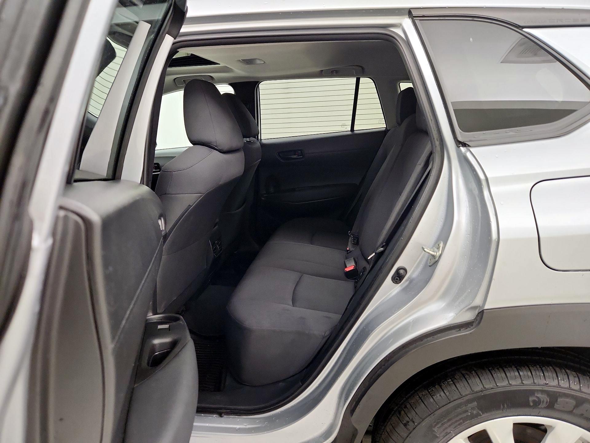 Thumbnail: 2022 Toyota Corolla Cross - 20