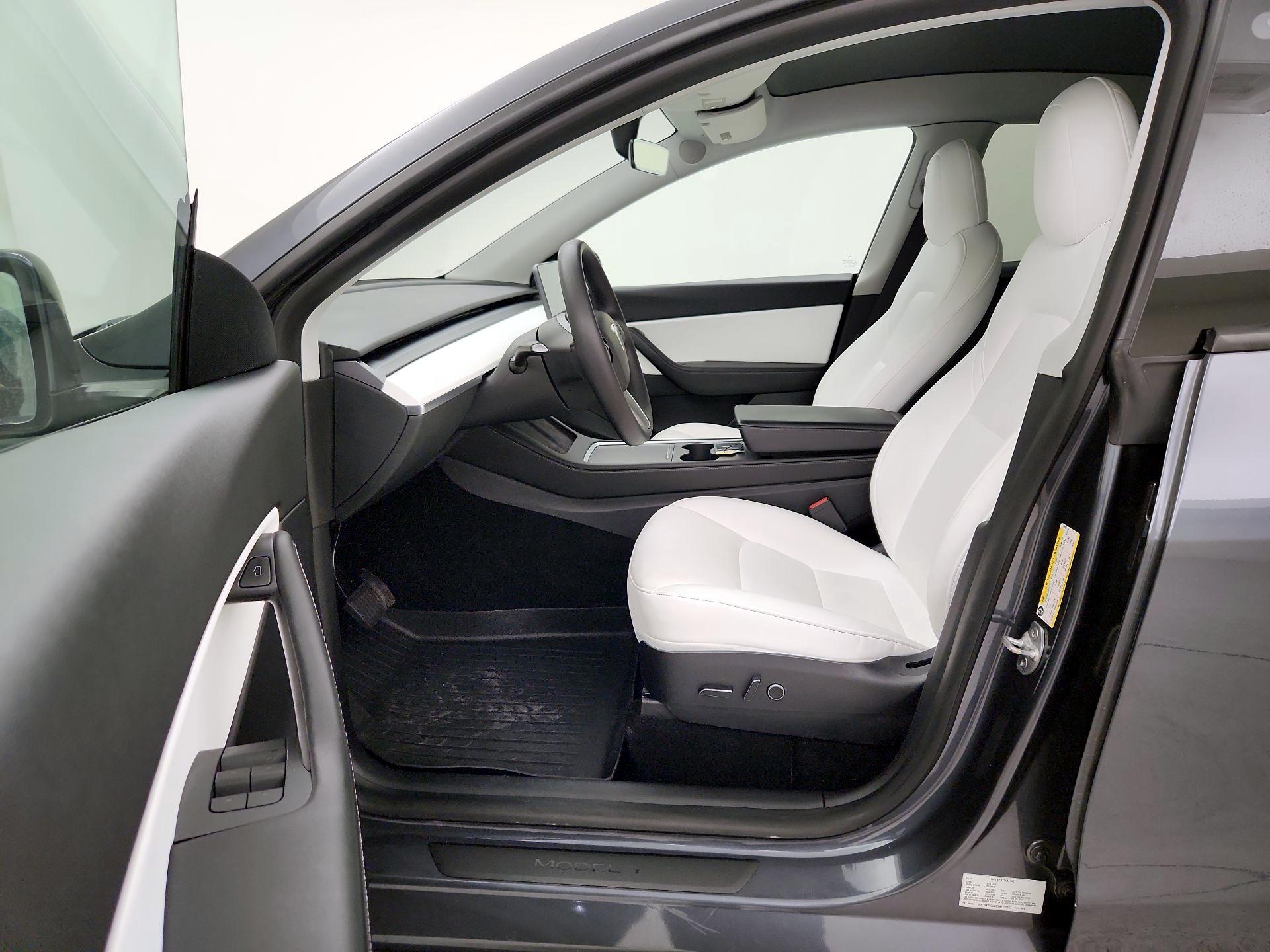 Thumbnail: 2021 Tesla Model Y - 11