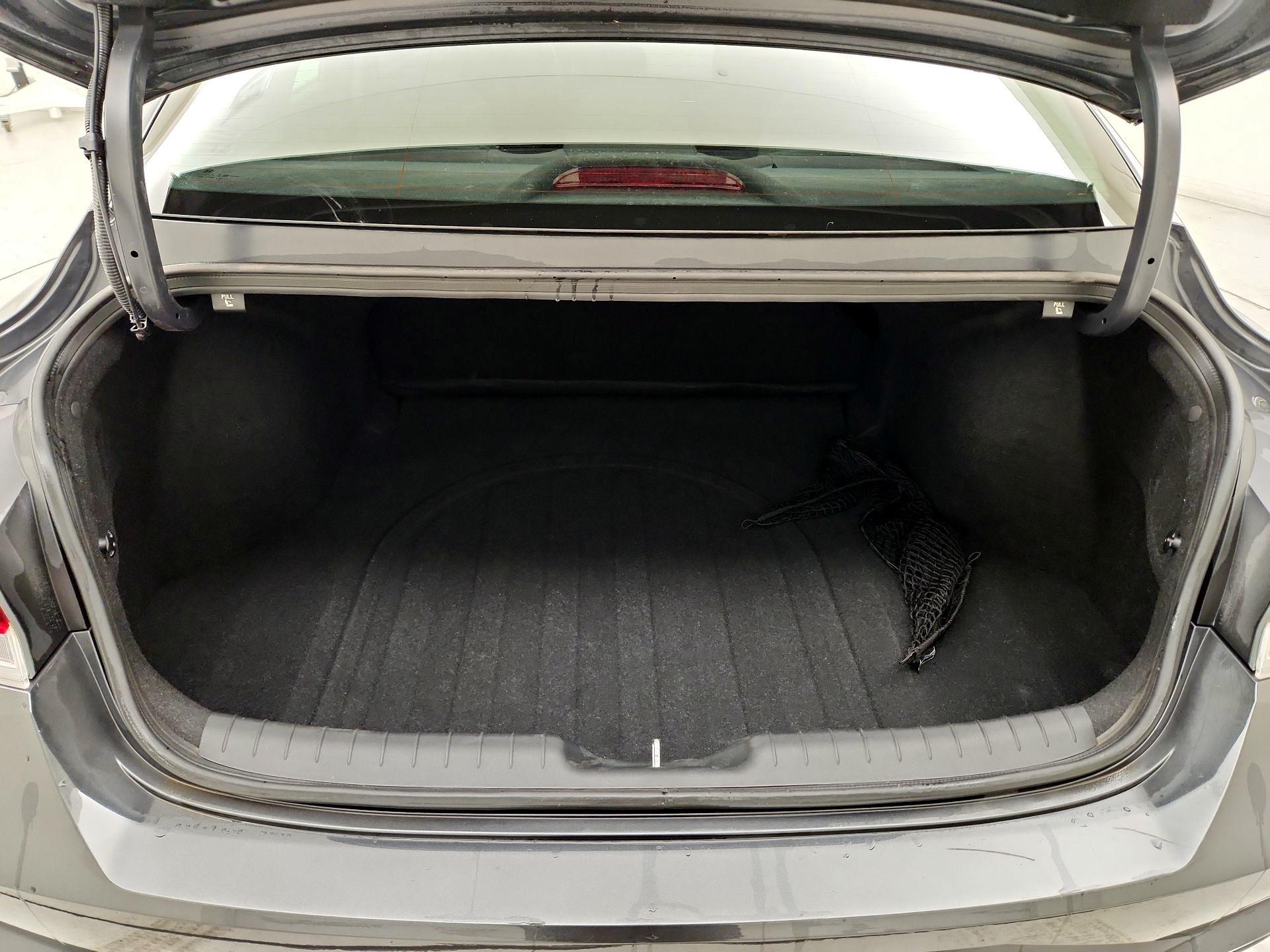 Thumbnail: 2022 Hyundai Elantra - 20