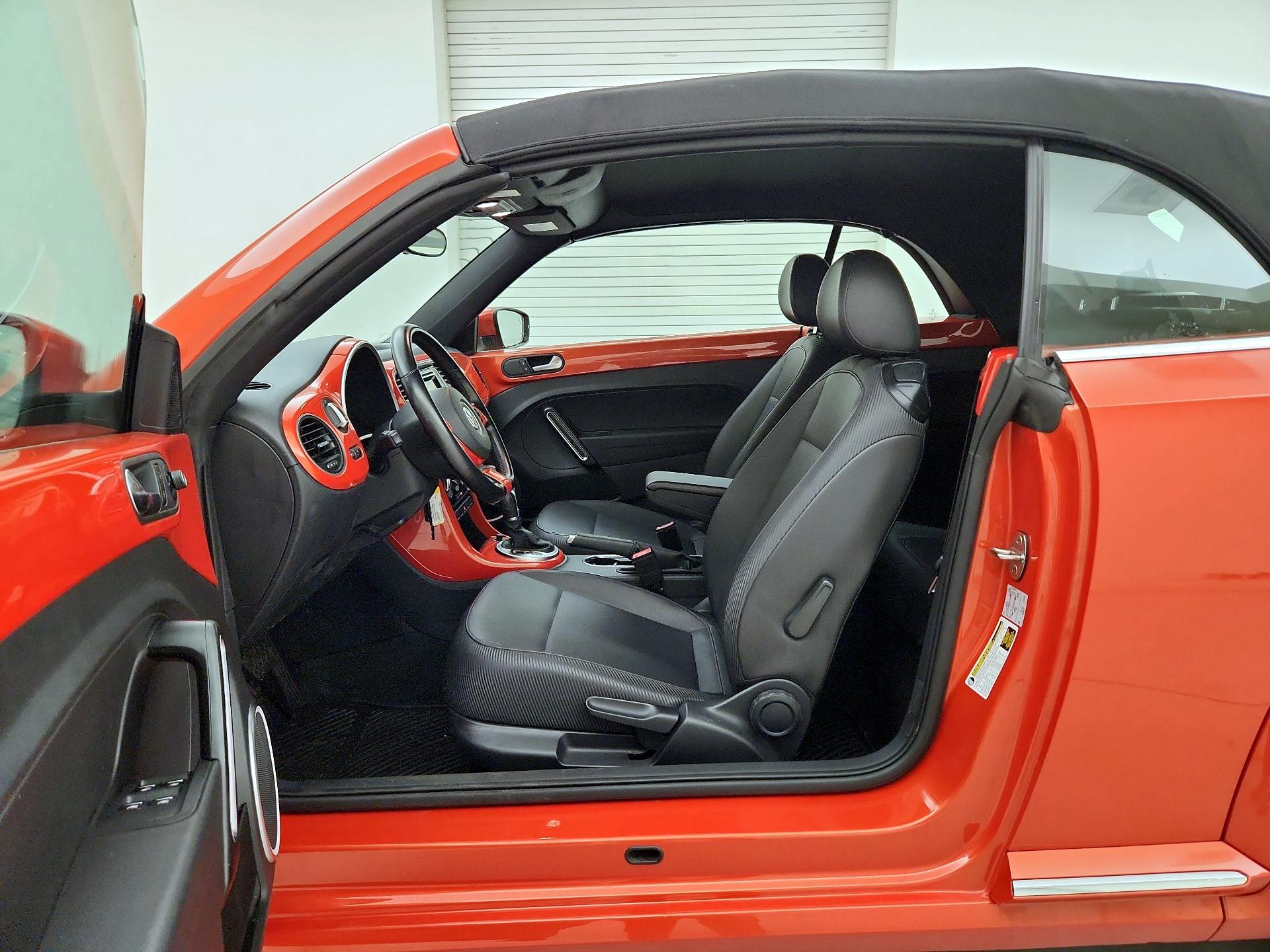 Thumbnail: 2019 Volkswagen Beetle - 11