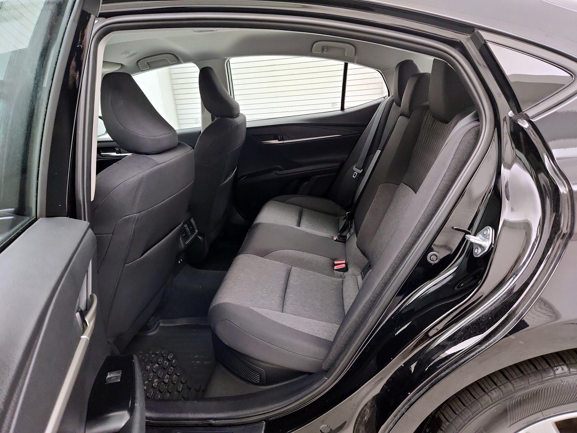 Thumbnail: 2025 Toyota Camry - 19