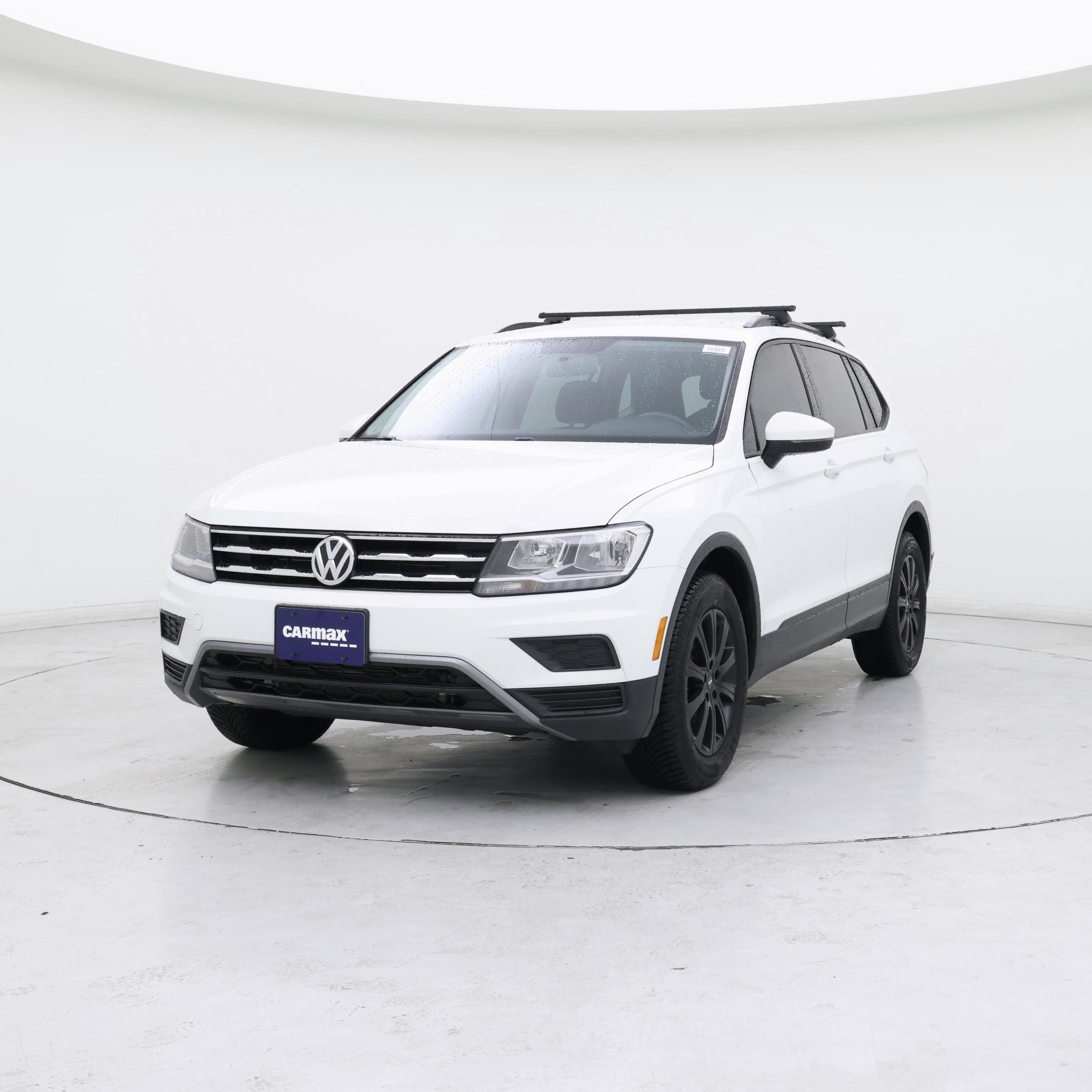 Thumbnail: 2018 Volkswagen Tiguan - 4