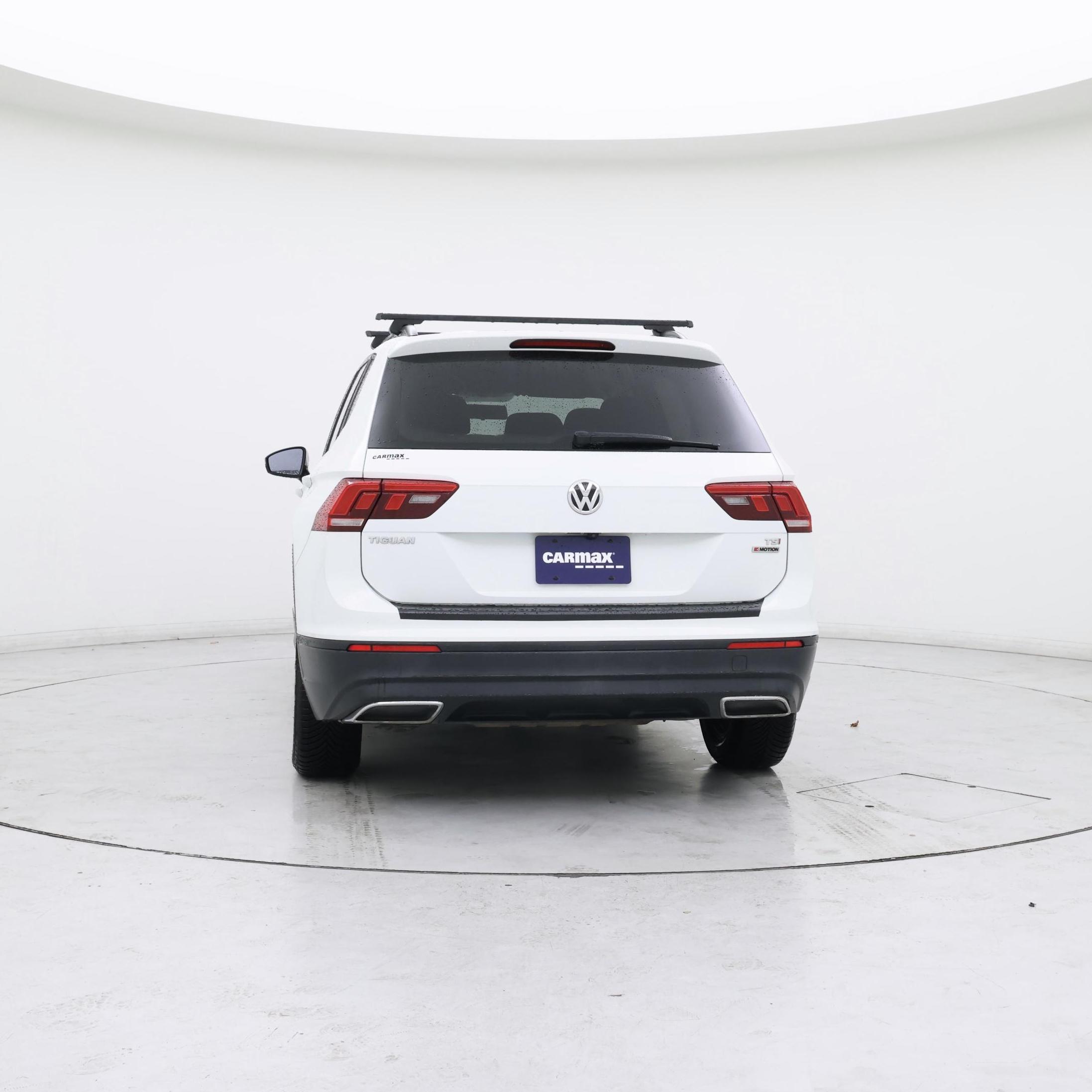 Thumbnail: 2018 Volkswagen Tiguan - 6