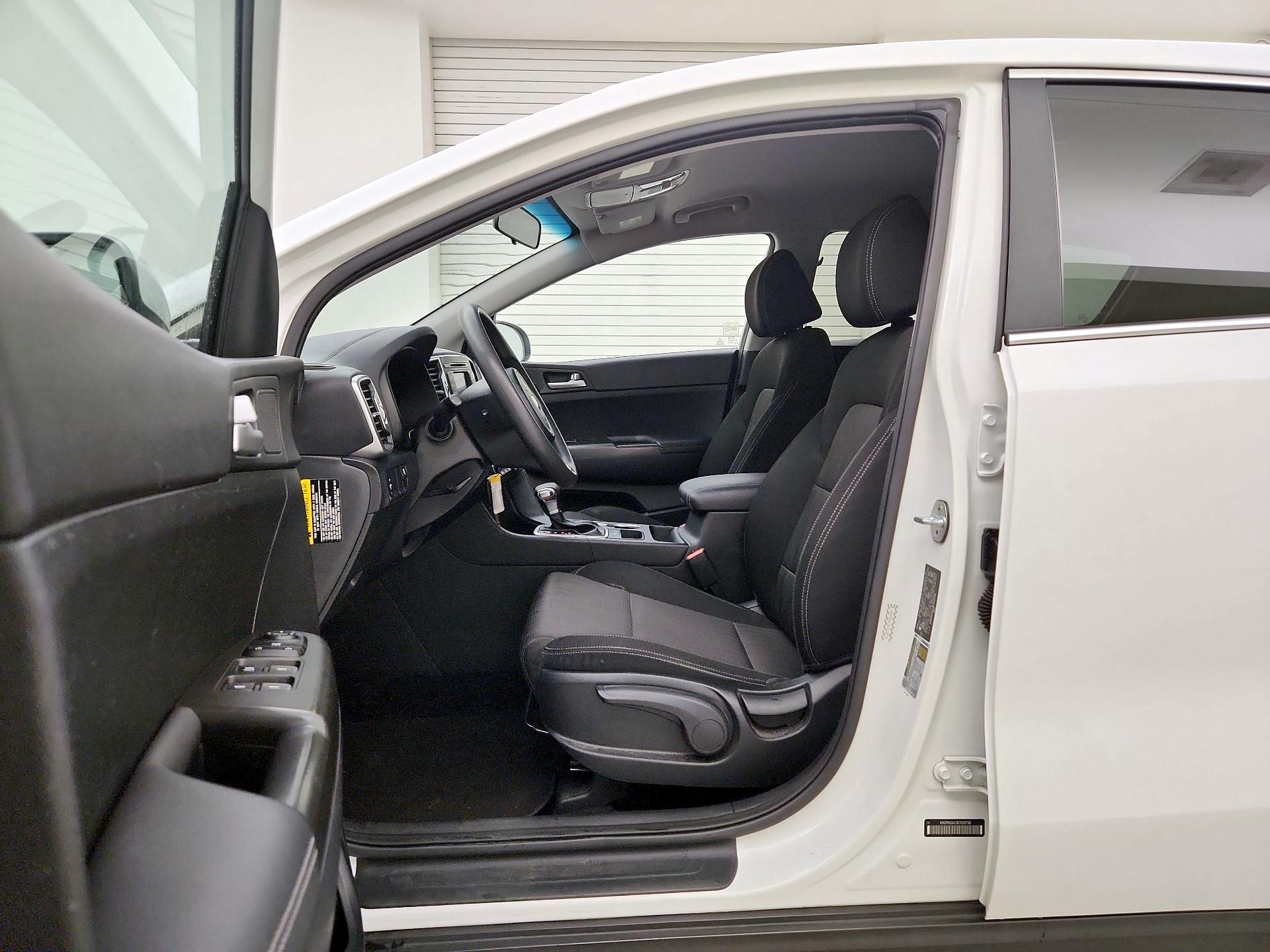 Thumbnail: 2019 Kia Sportage - 11
