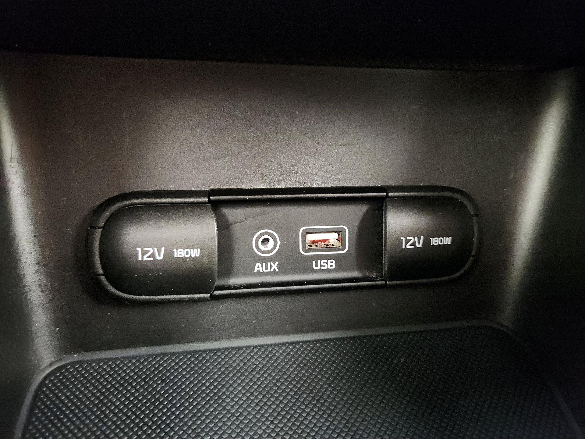 Thumbnail: 2019 Kia Sportage - 18
