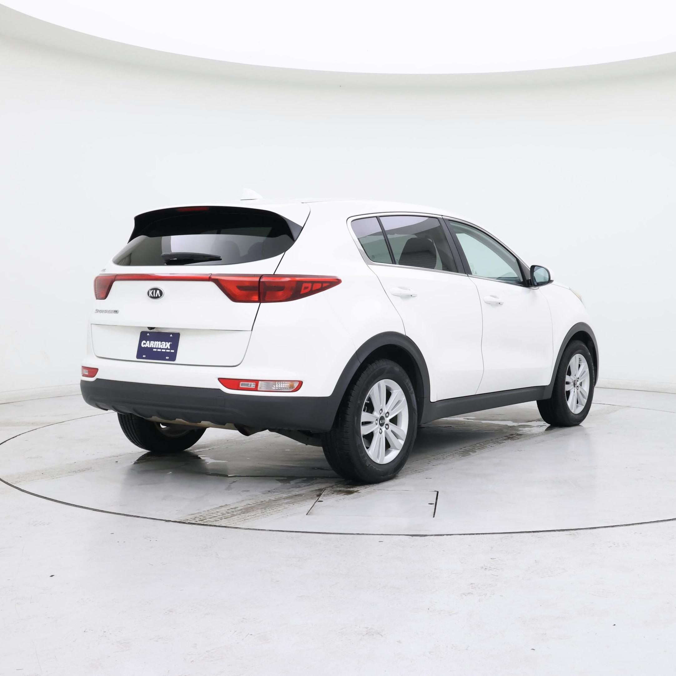 Thumbnail: 2019 Kia Sportage - 8