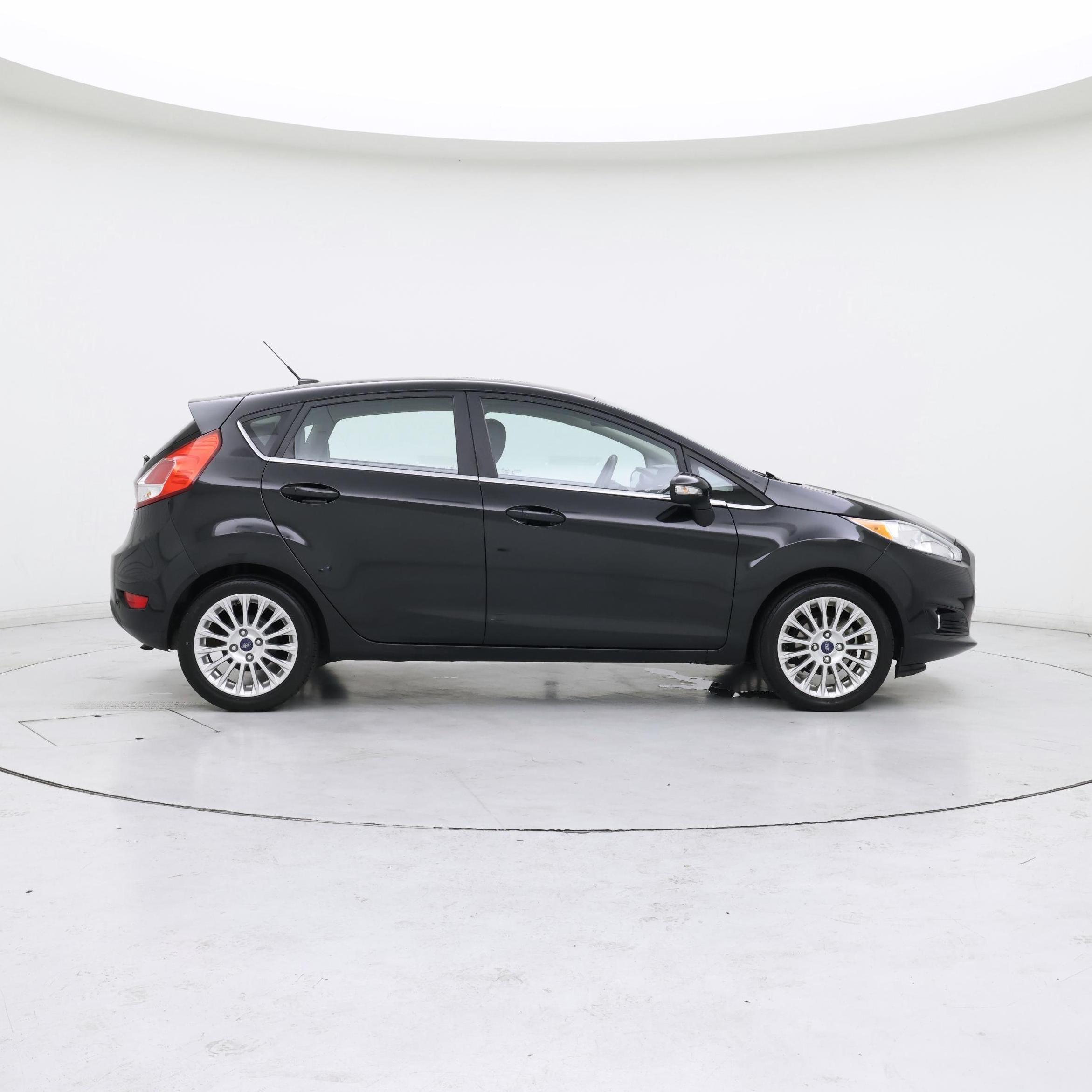 Thumbnail: 2014 Ford Fiesta - 7
