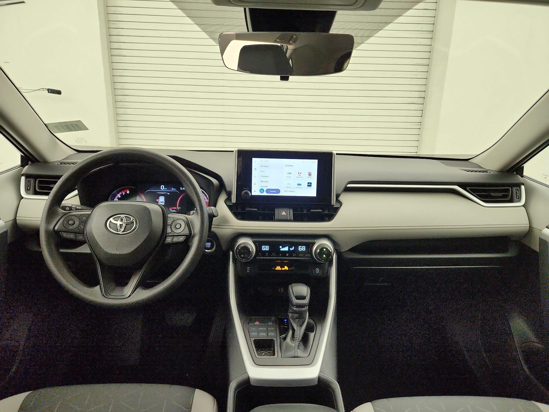 Thumbnail: 2023 Toyota RAV4 - 9