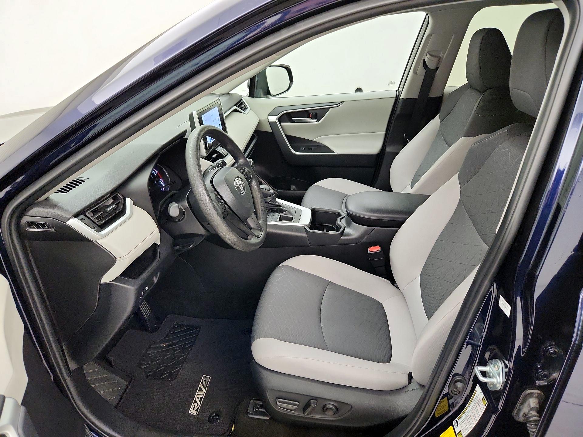 Thumbnail: 2023 Toyota RAV4 - 11