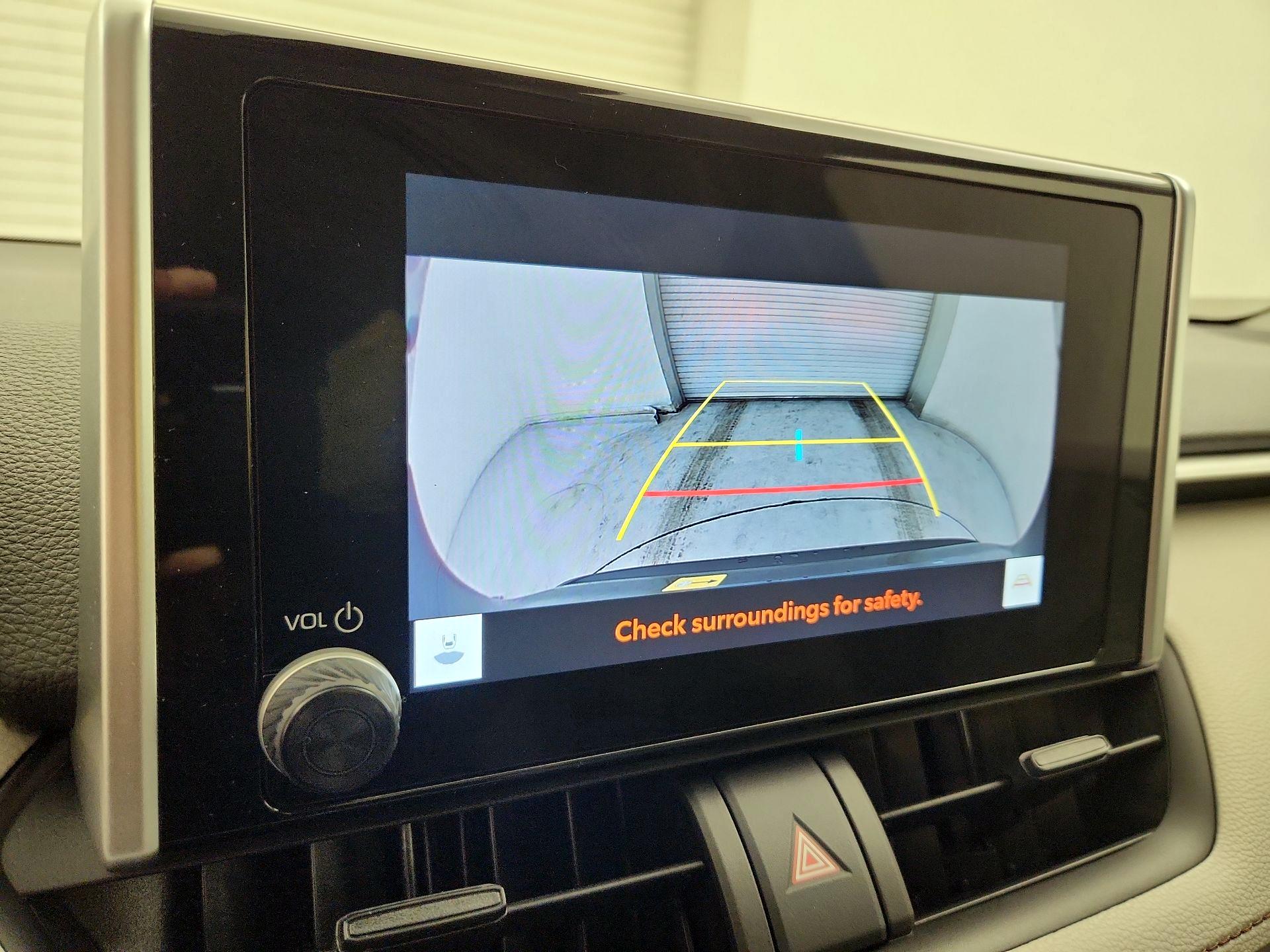 Thumbnail: 2023 Toyota RAV4 - 14