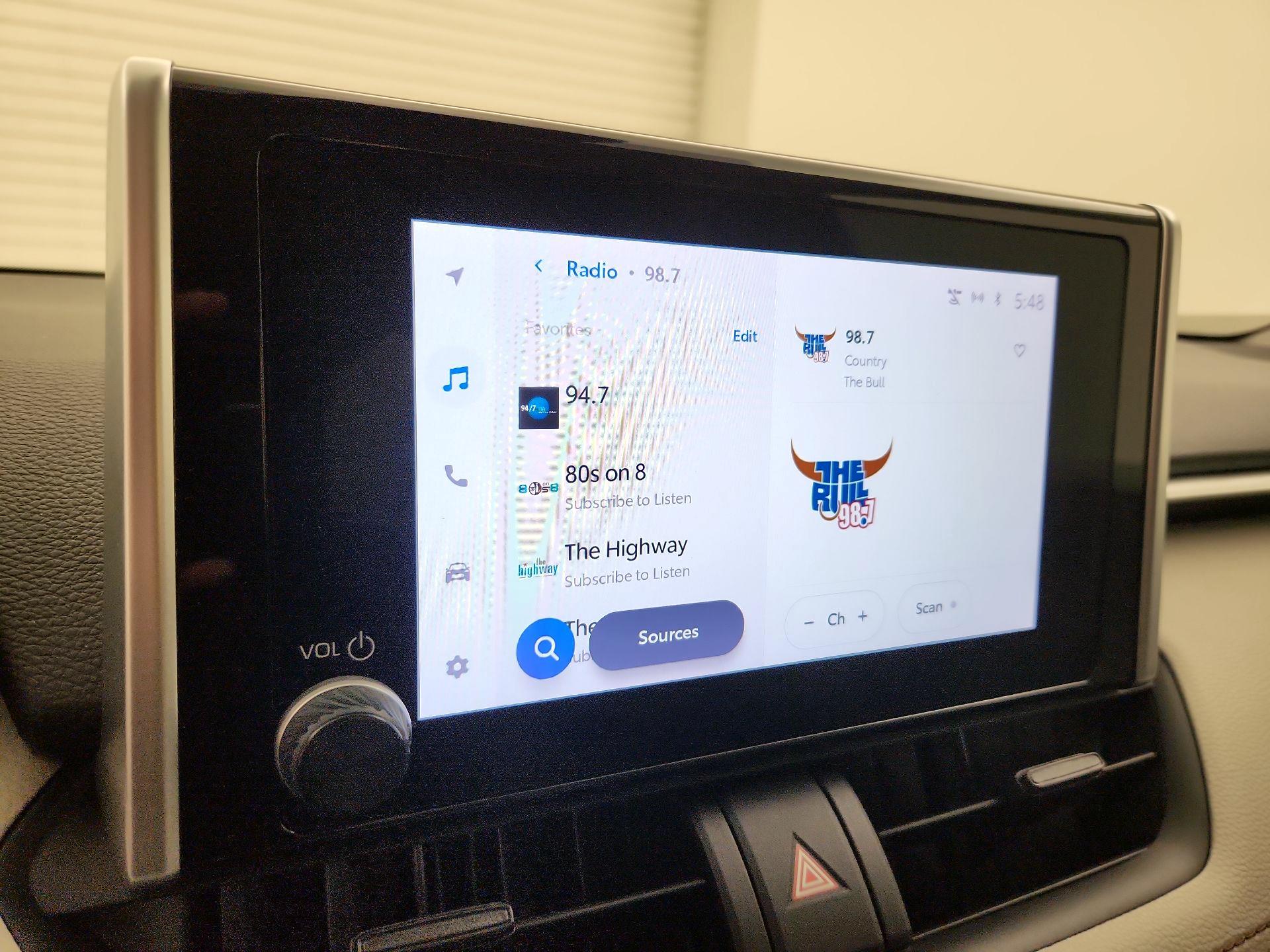 Thumbnail: 2023 Toyota RAV4 - 15