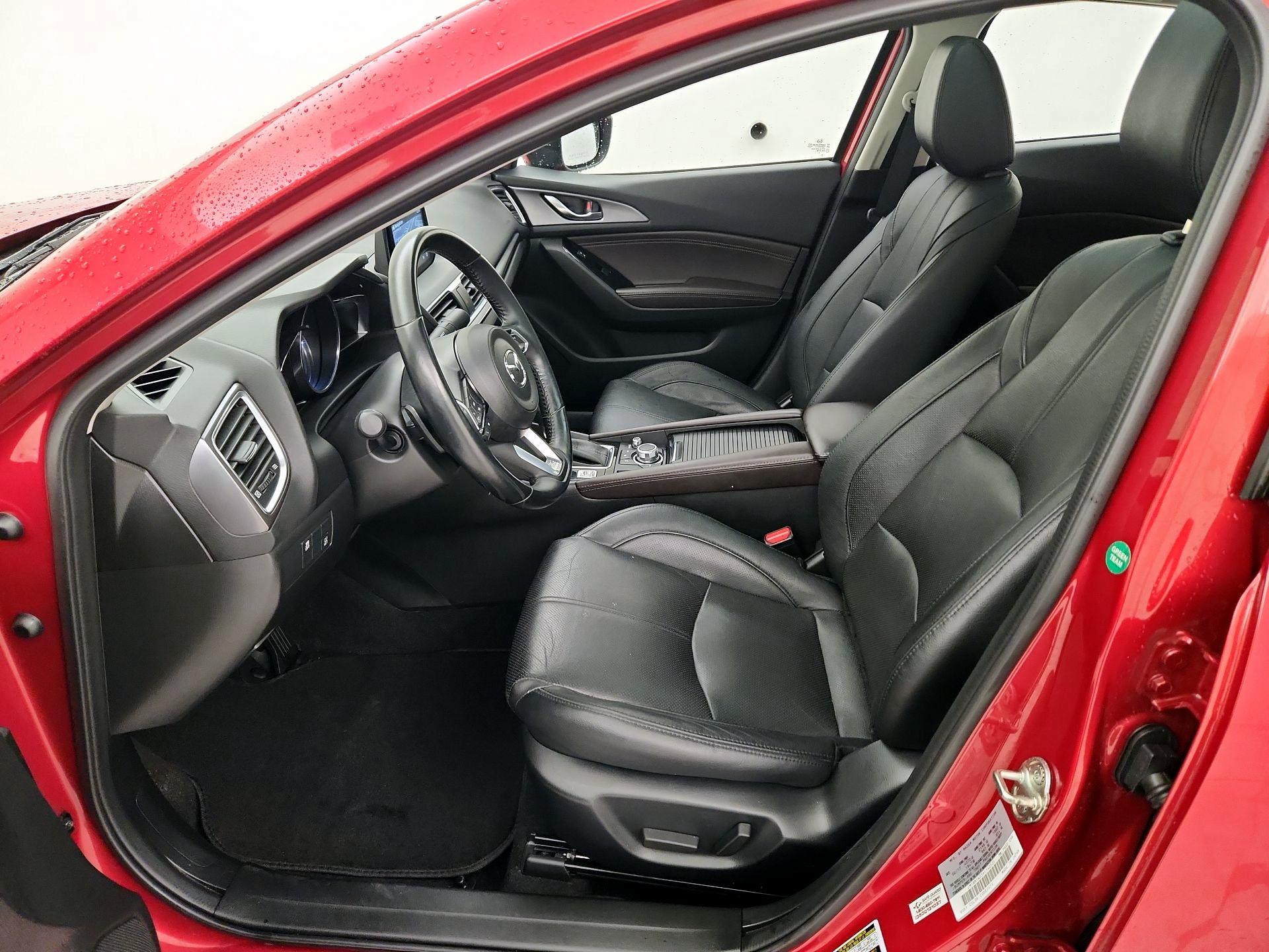 Thumbnail: 2017 Mazda Mazda3 - 11